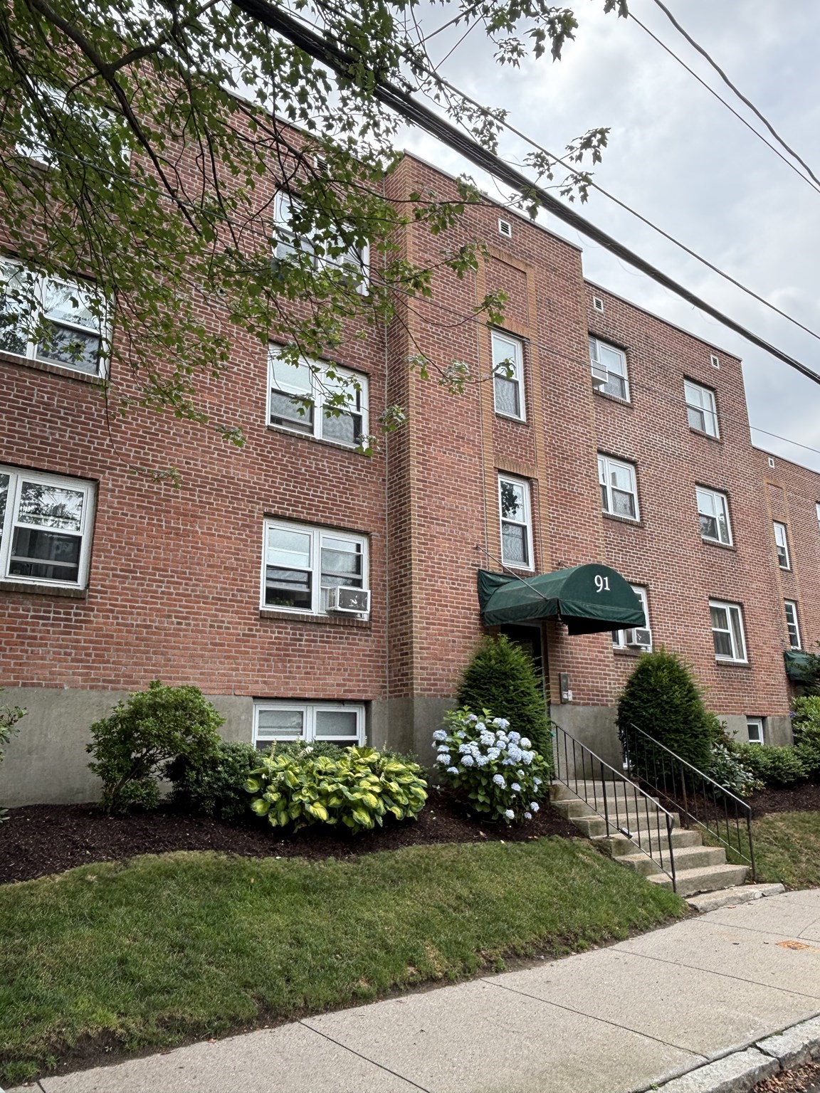 brookline - #73403745