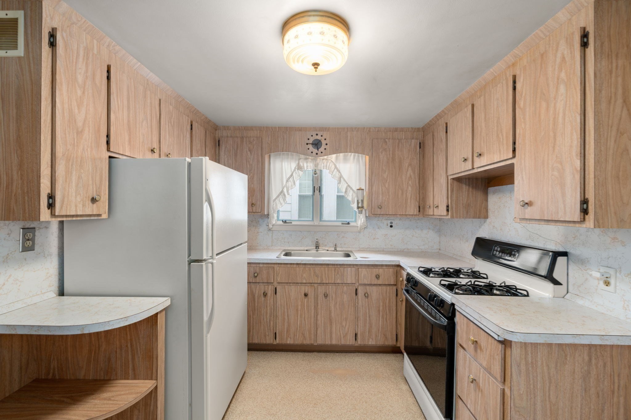 west-roxbury - #73403830