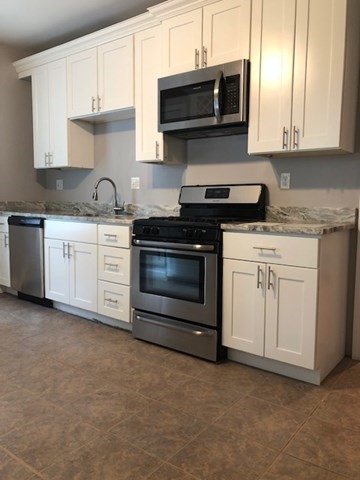 roslindale - #73403870