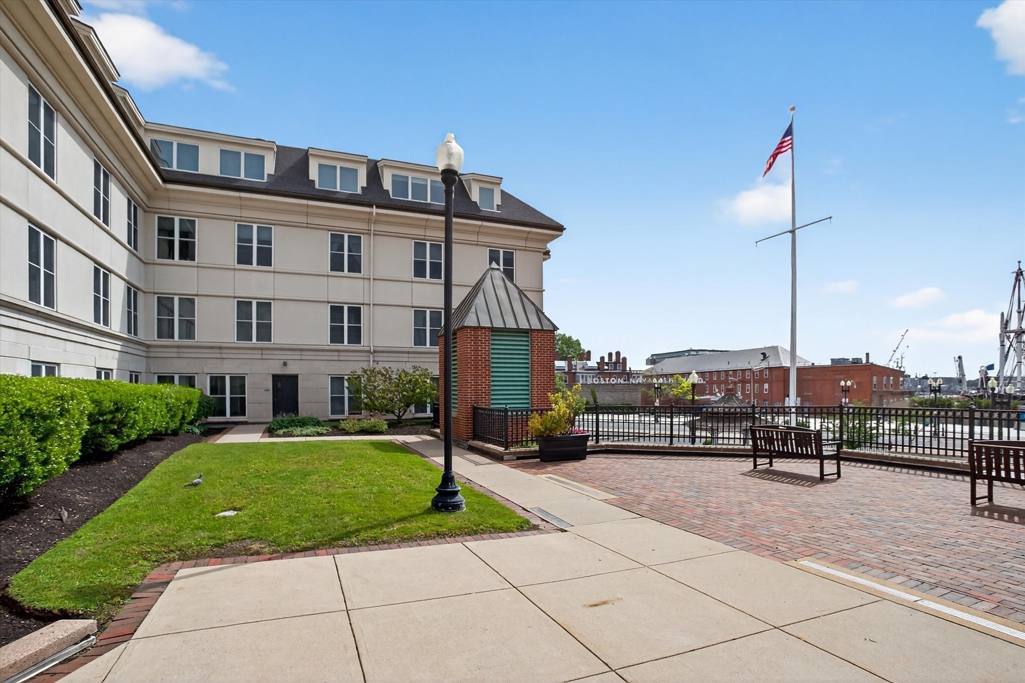 charlestown - #73403982