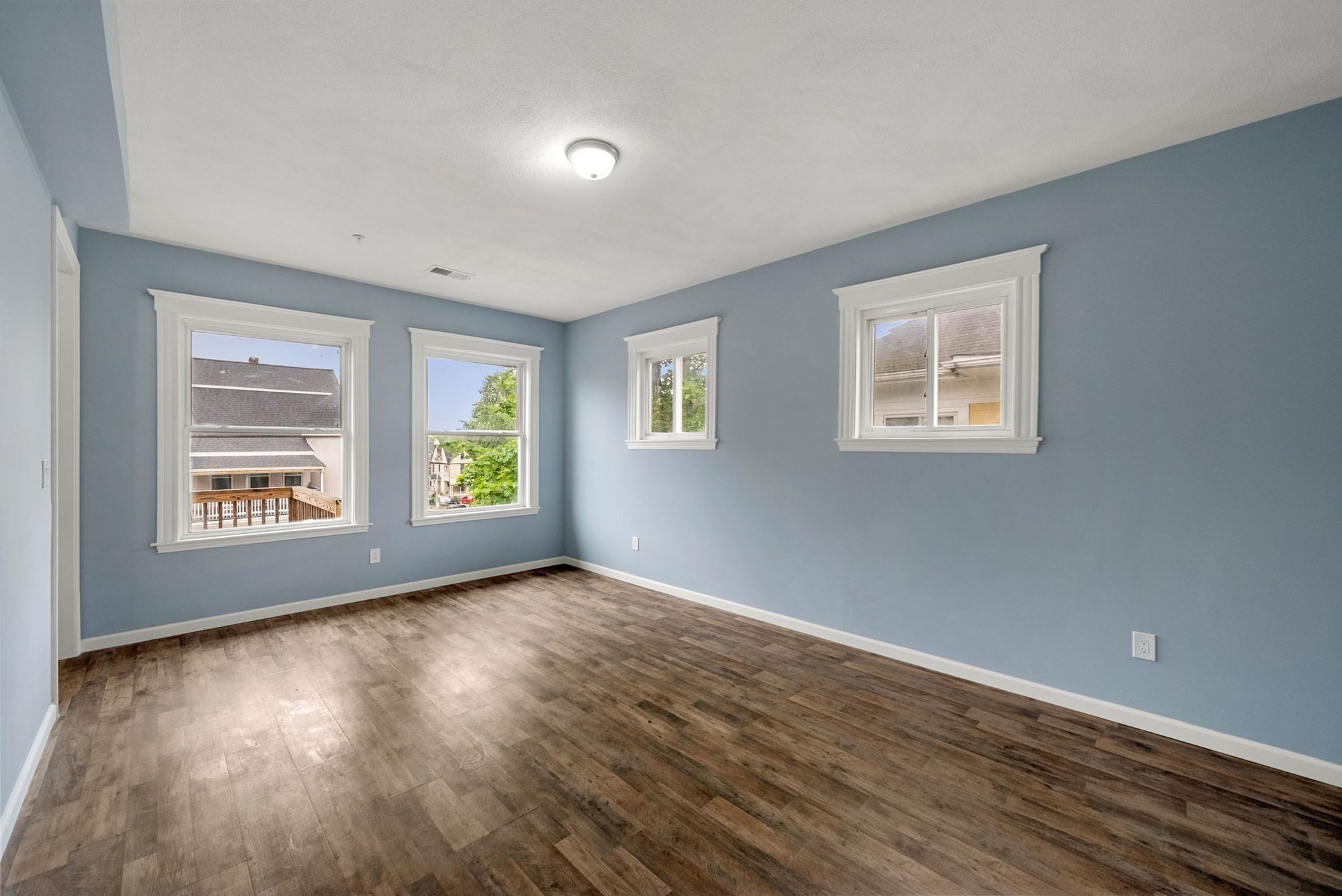 roxbury - #73404038