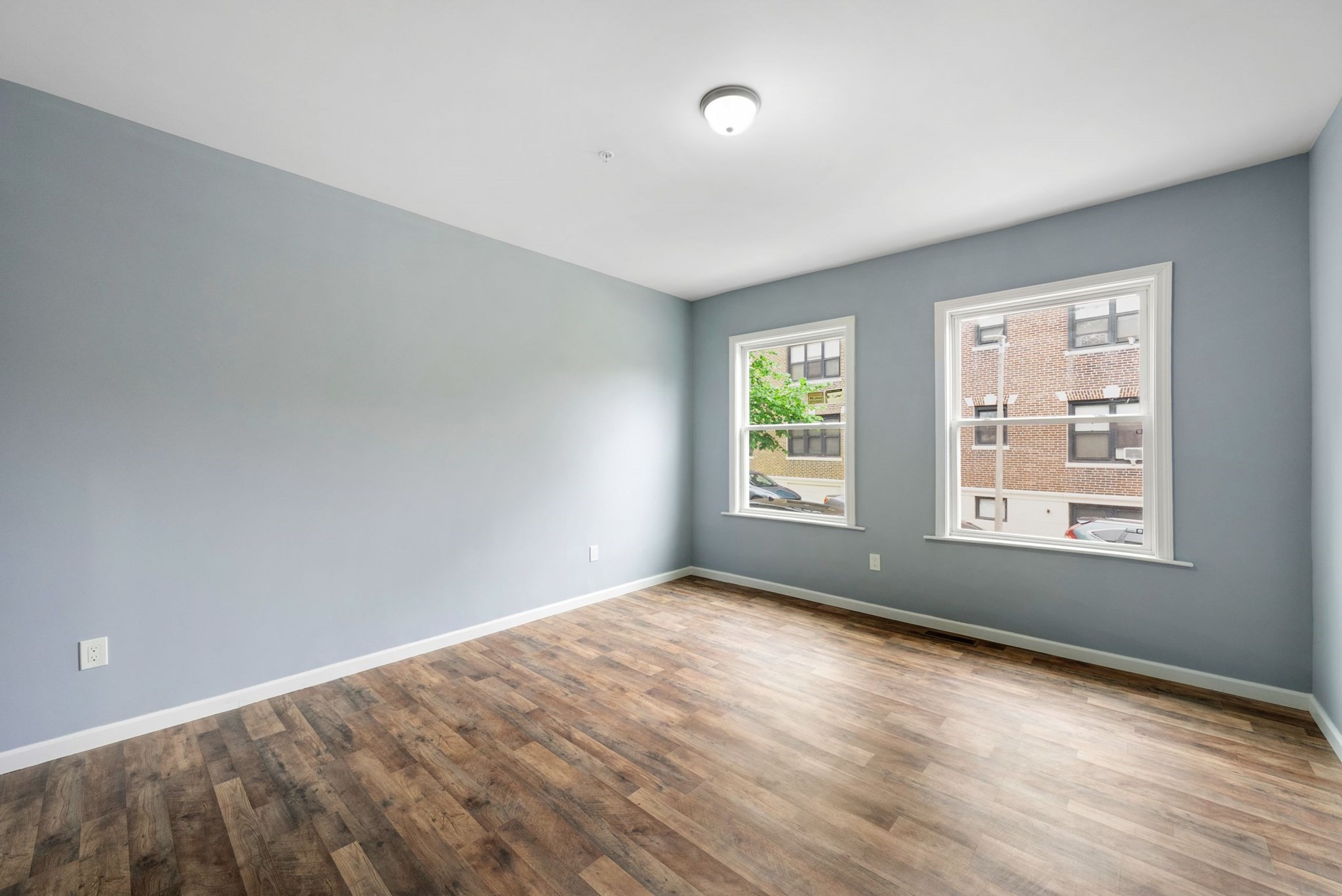 roxbury - #73404038
