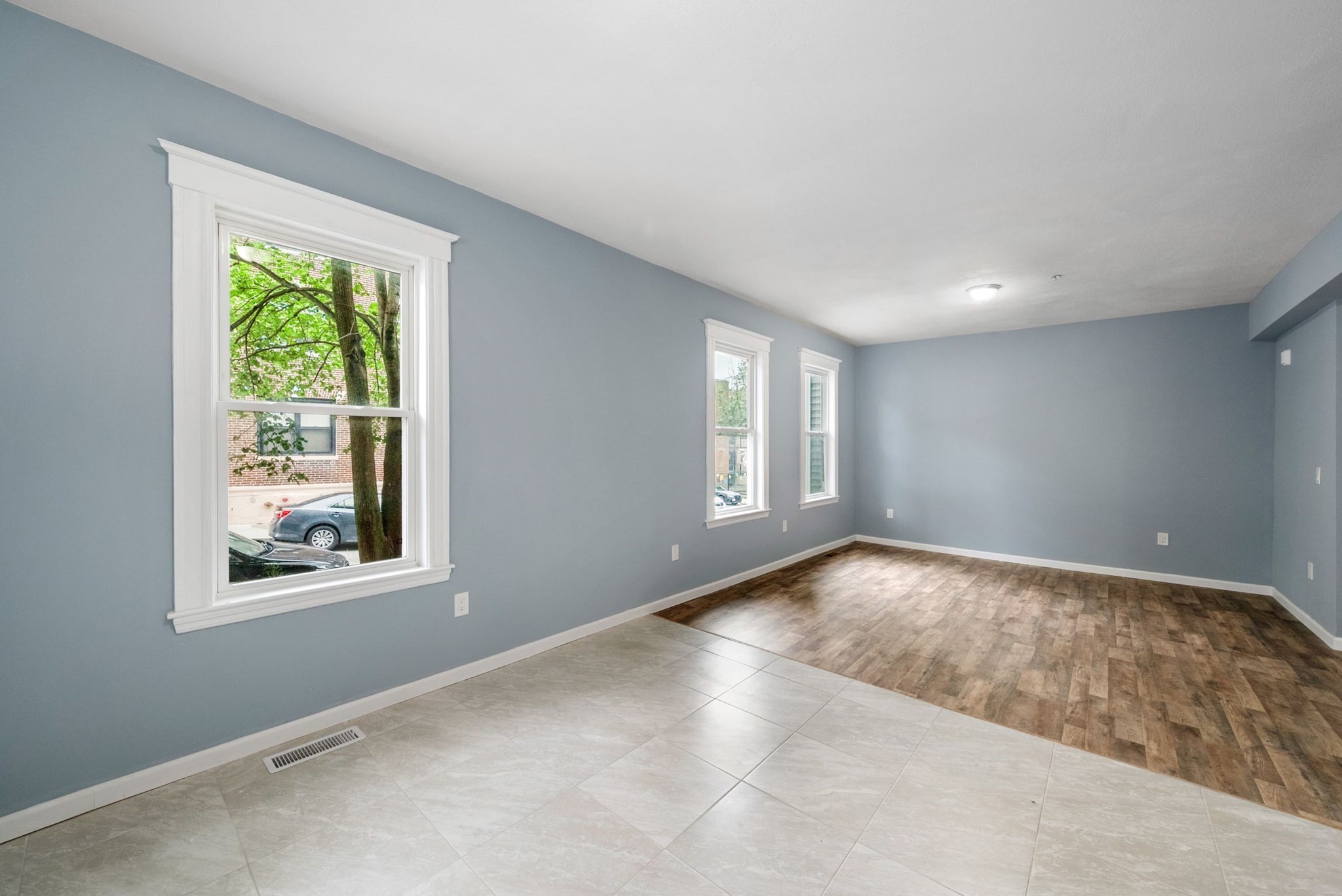 roxbury - #73404038
