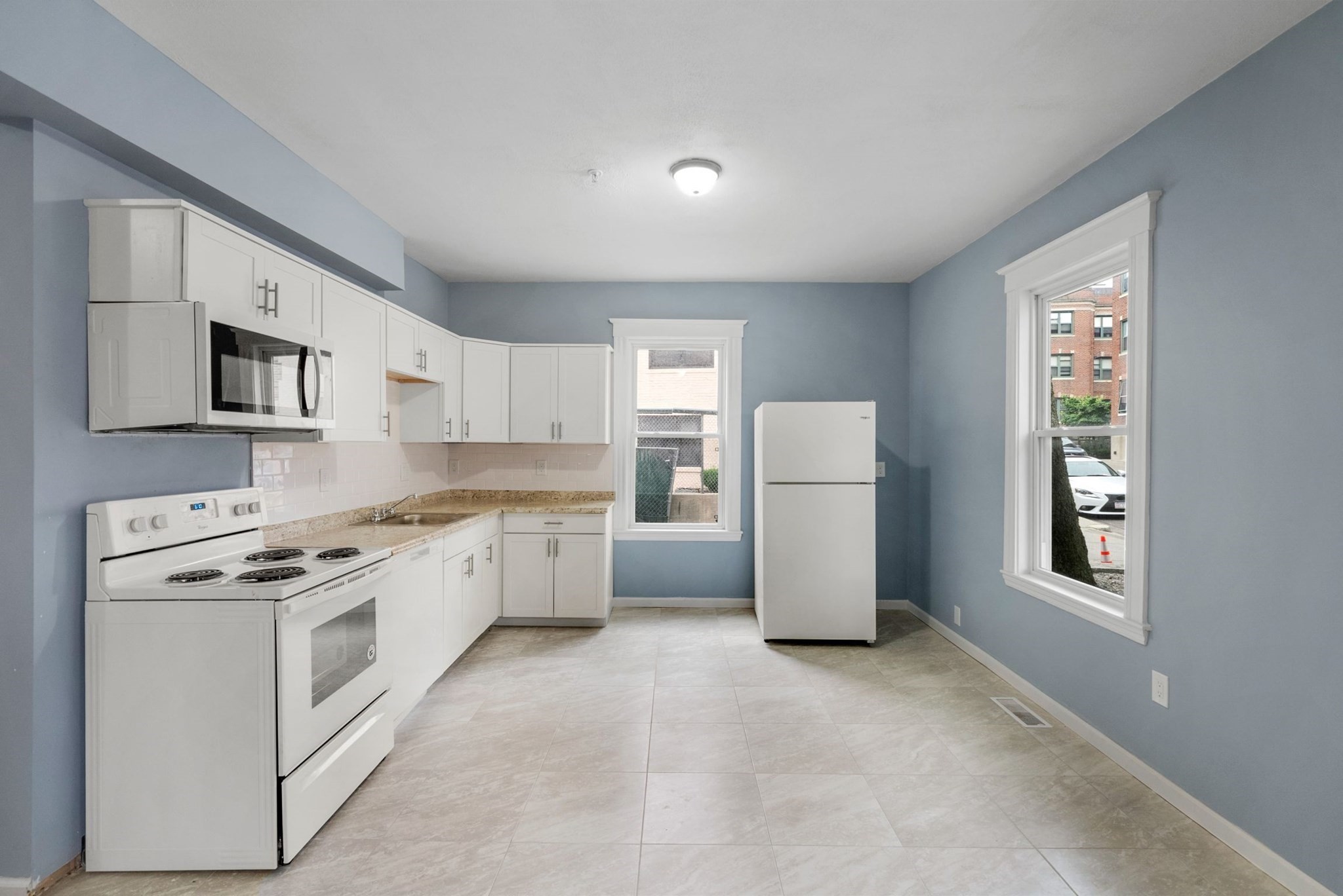 roxbury - #73404038