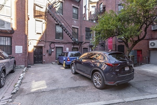 426 Marlborough St., Apt PKG
