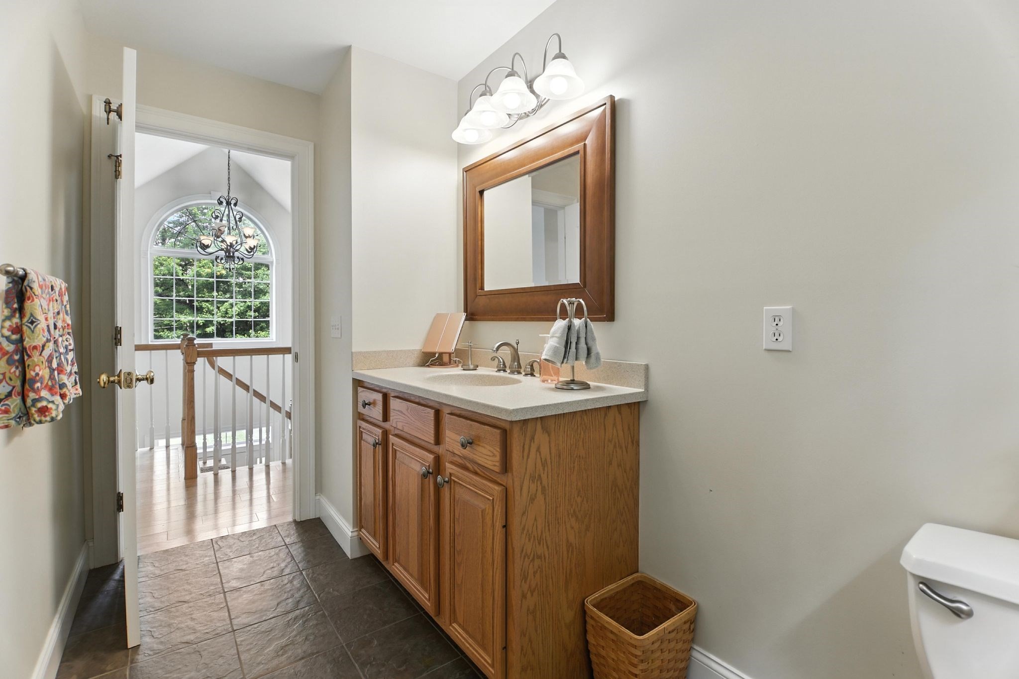 belchertown - #73404117