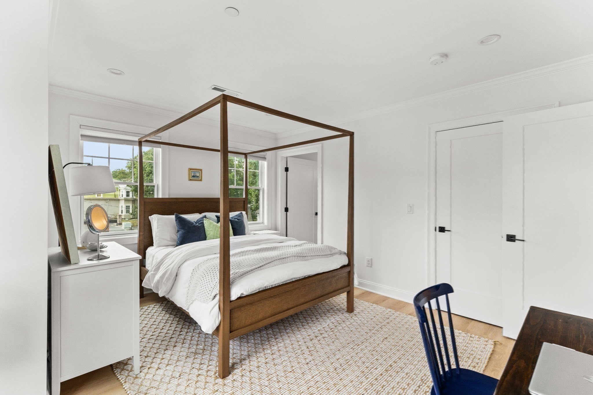 roslindale - #73404172