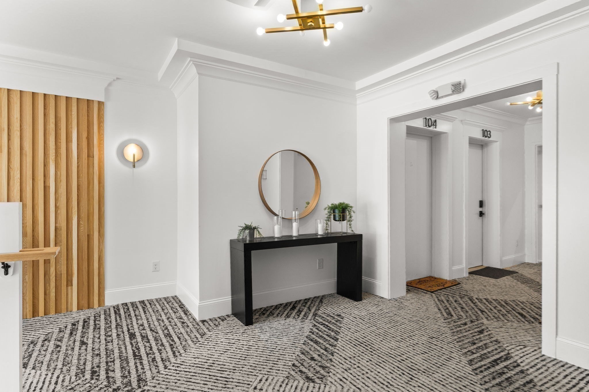 roslindale - #73404172