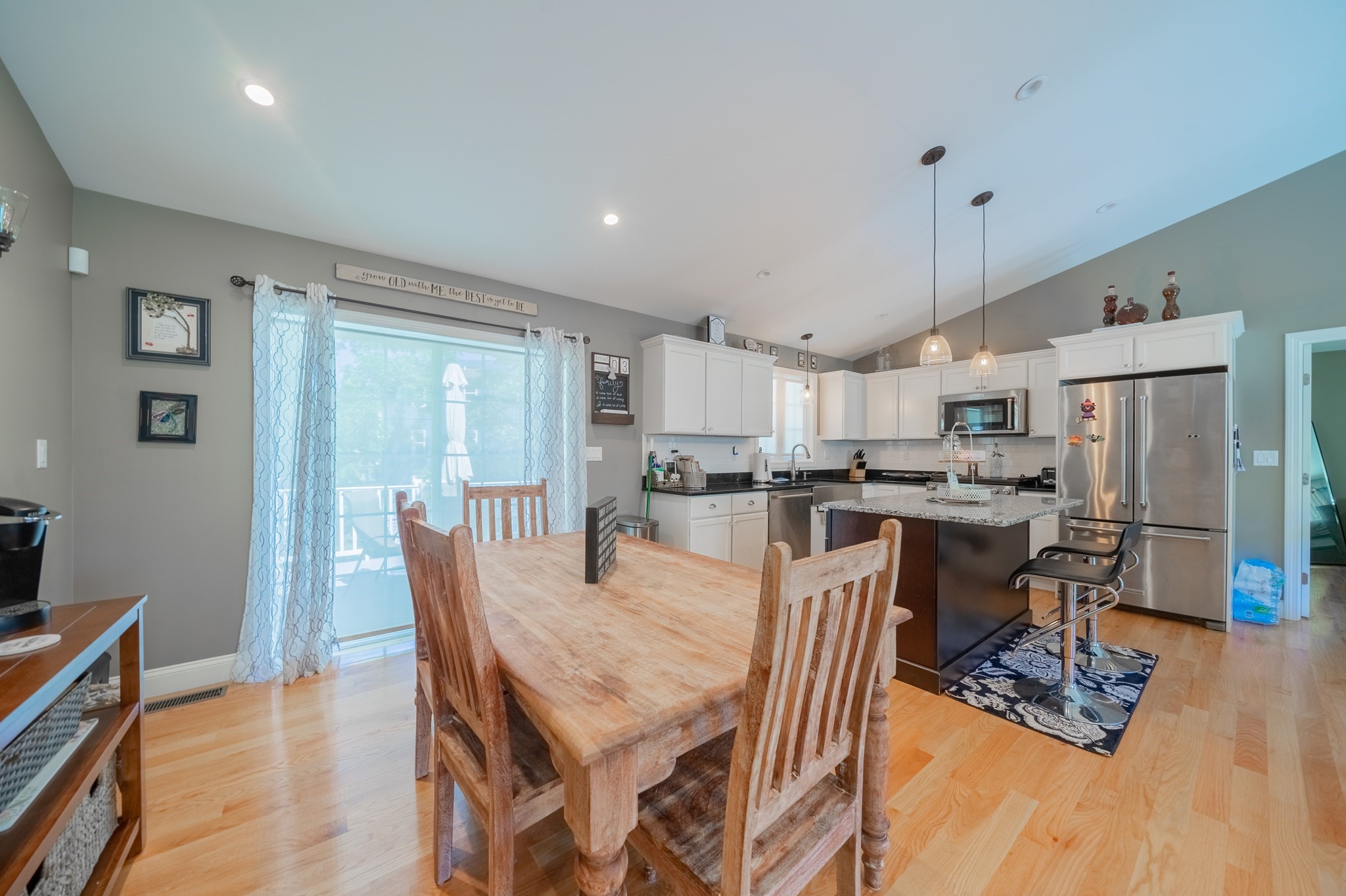 new-bedford - #73404179