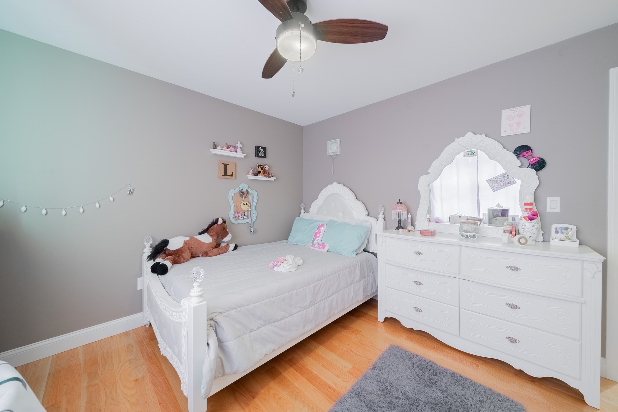 new-bedford - #73404179