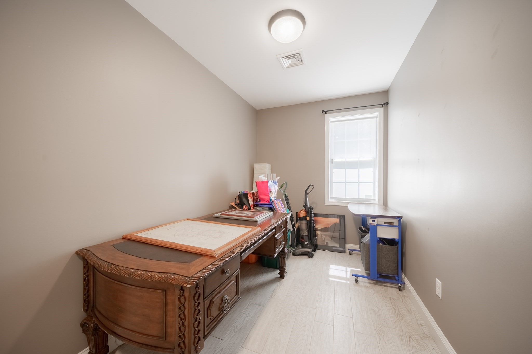 new-bedford - #73404179