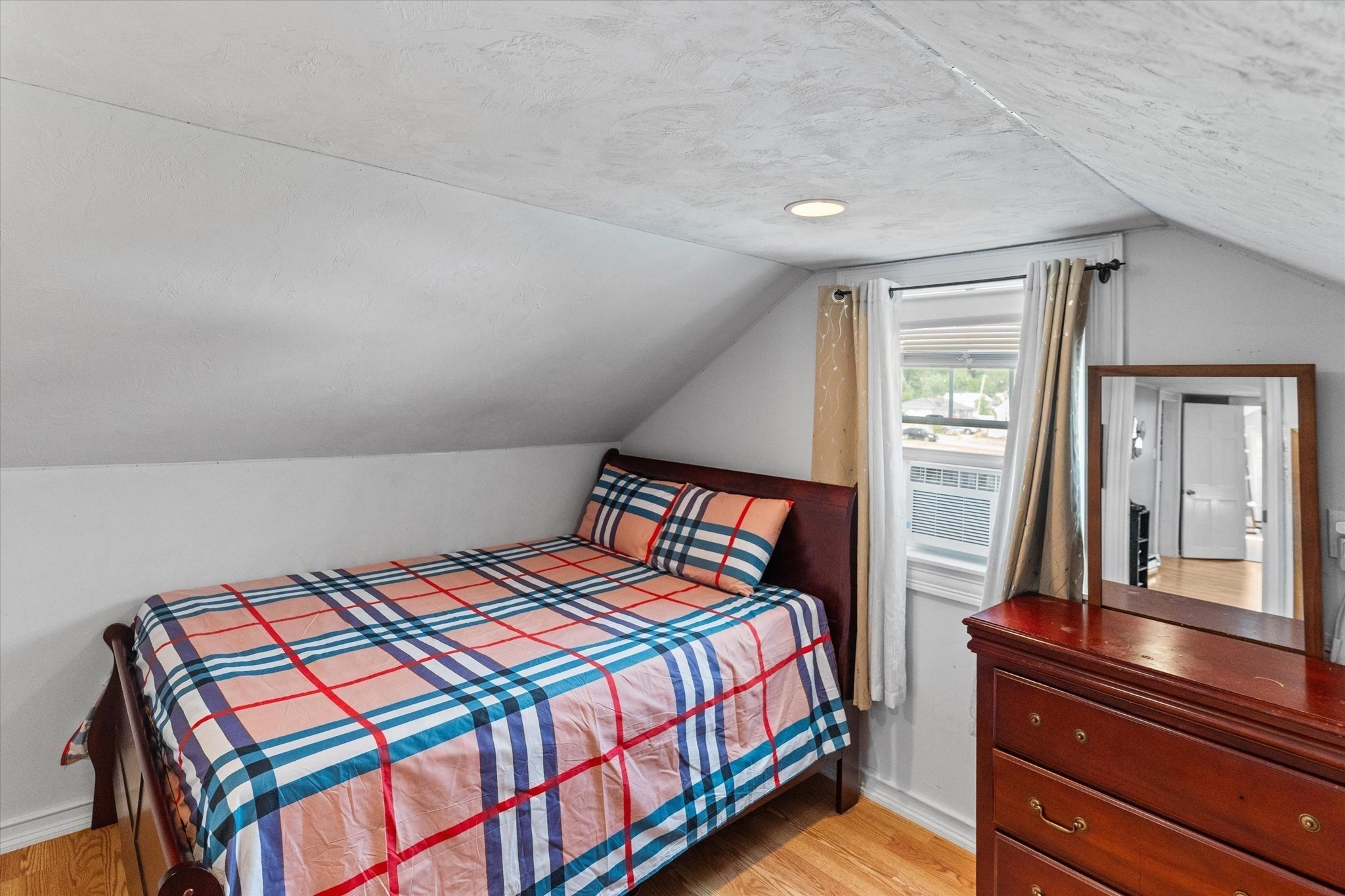 methuen - #73404279