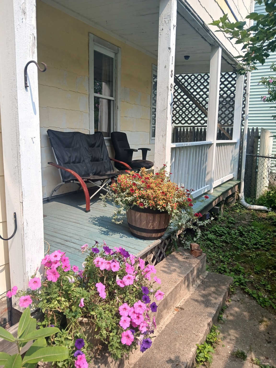 146 Beech St, Holyoke, MA 01040 - Image 20