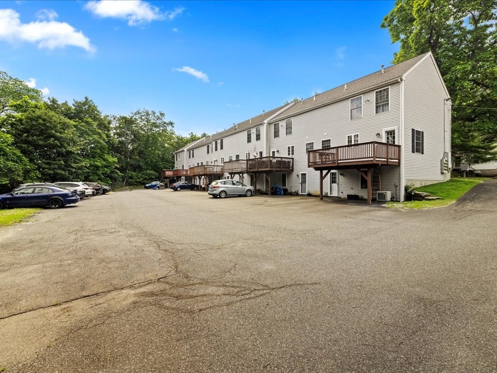 uxbridge - #73404382
