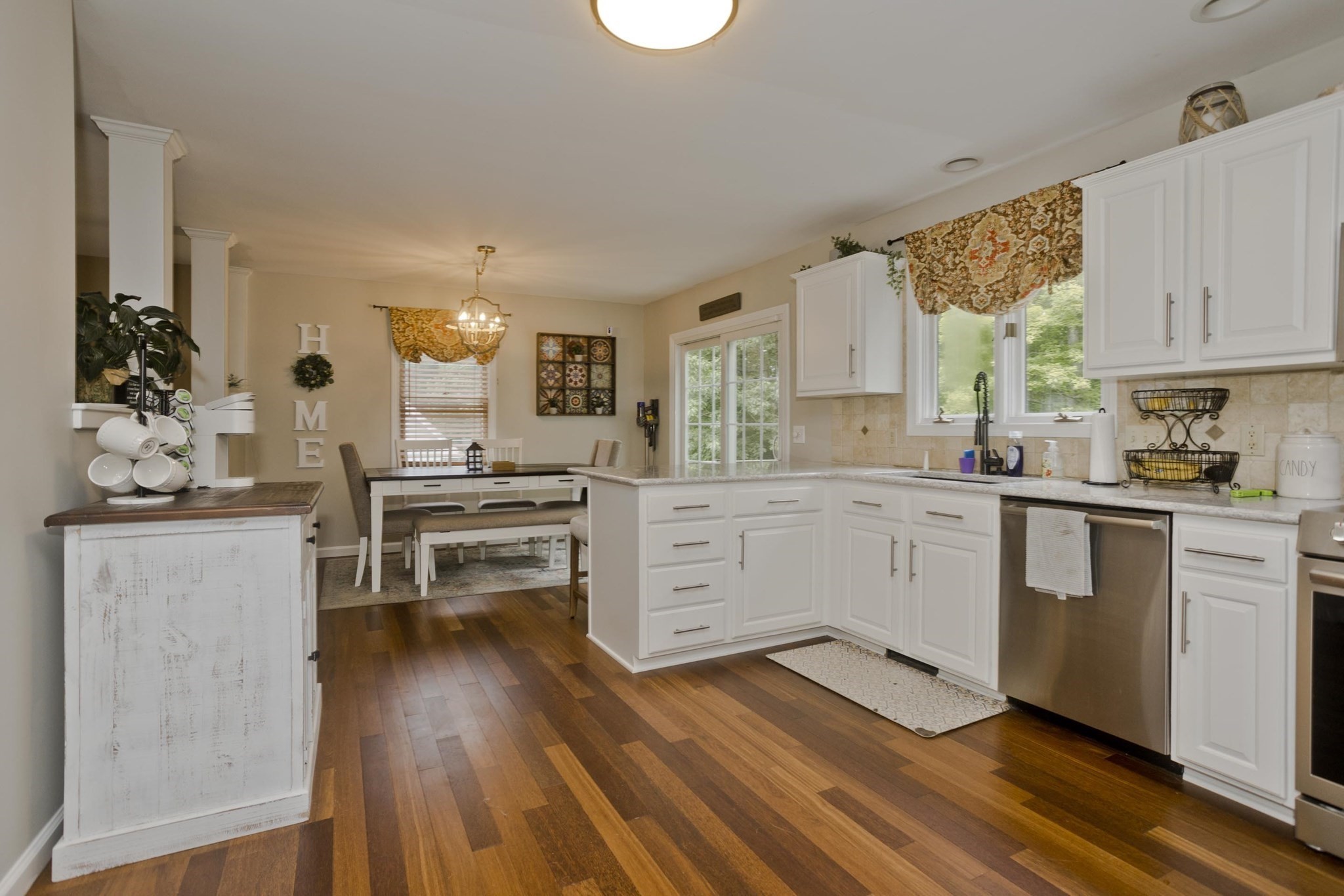 belchertown - #73404445