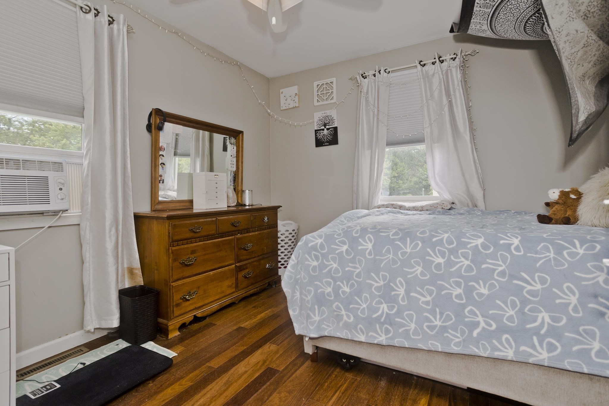 belchertown - #73404445