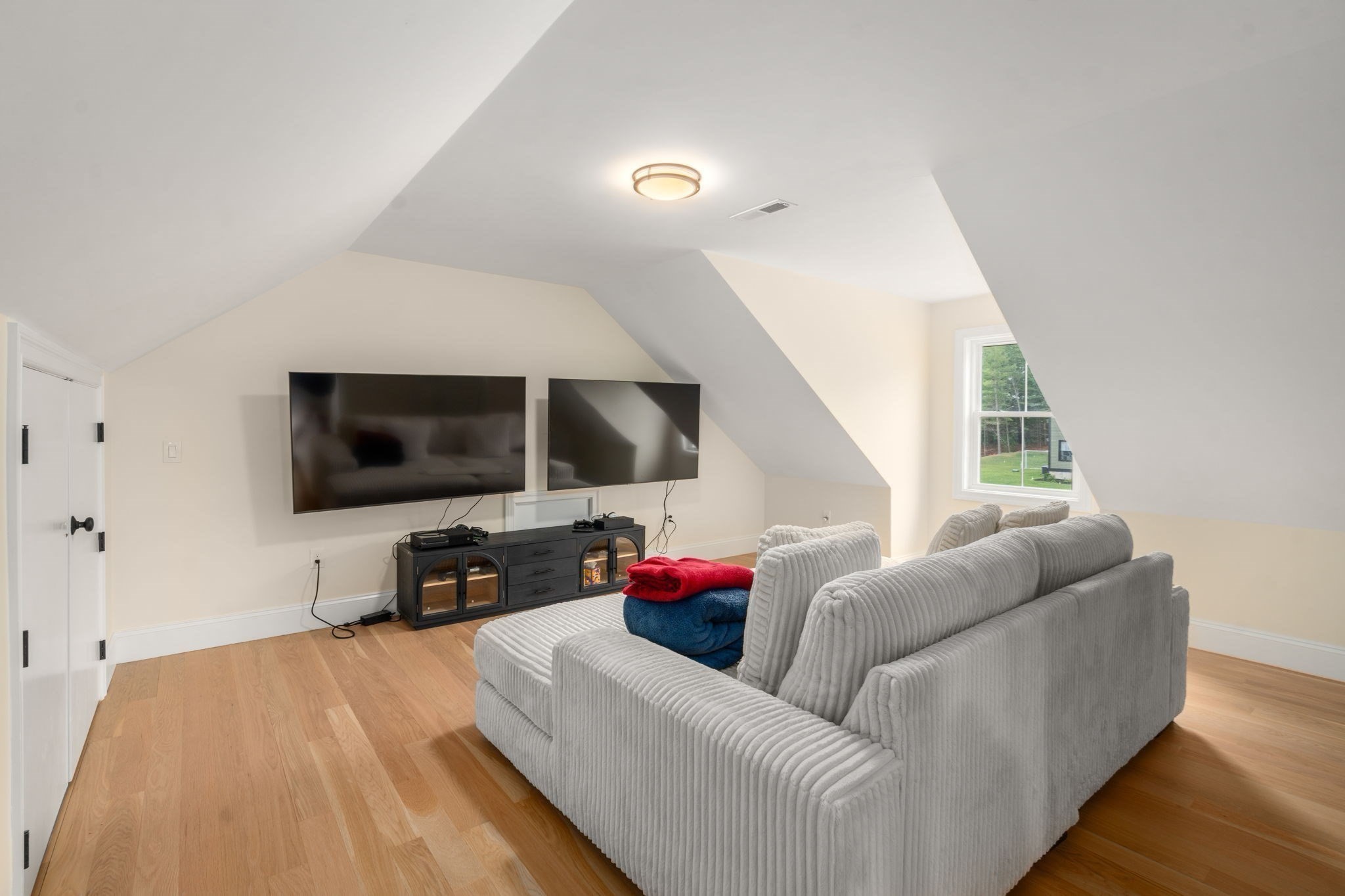 15 Couture Way, Middleton, MA 01949 - Image 26