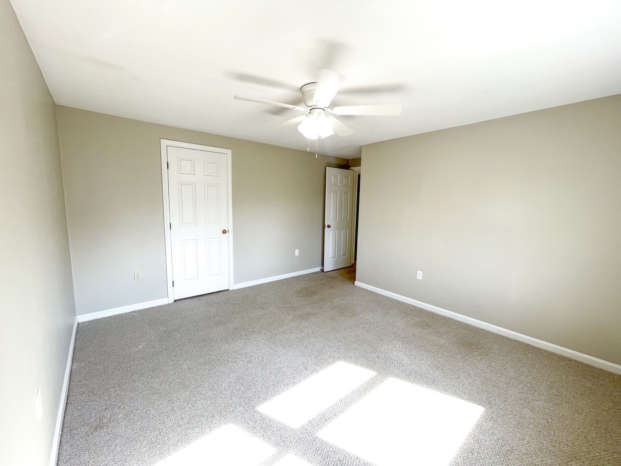 north-andover - #73404521