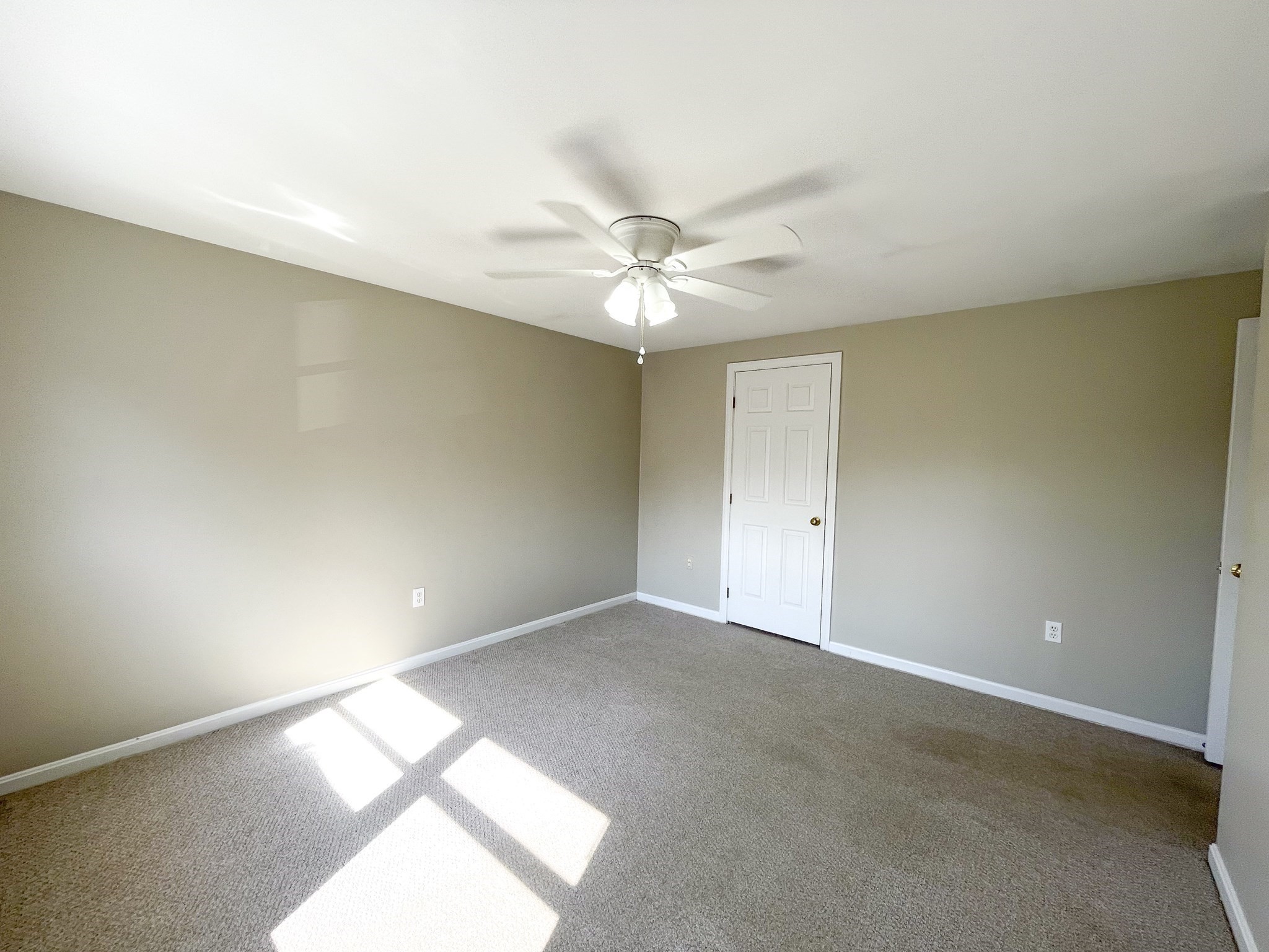 north-andover - #73404521