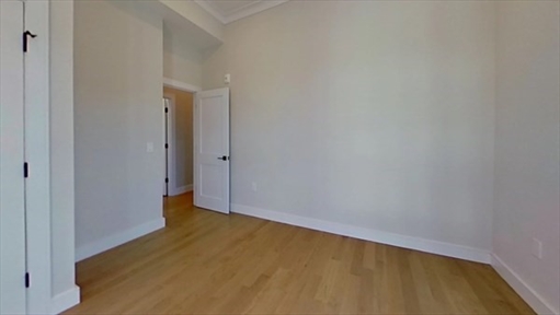 16-18 Highgate St., Apt 302