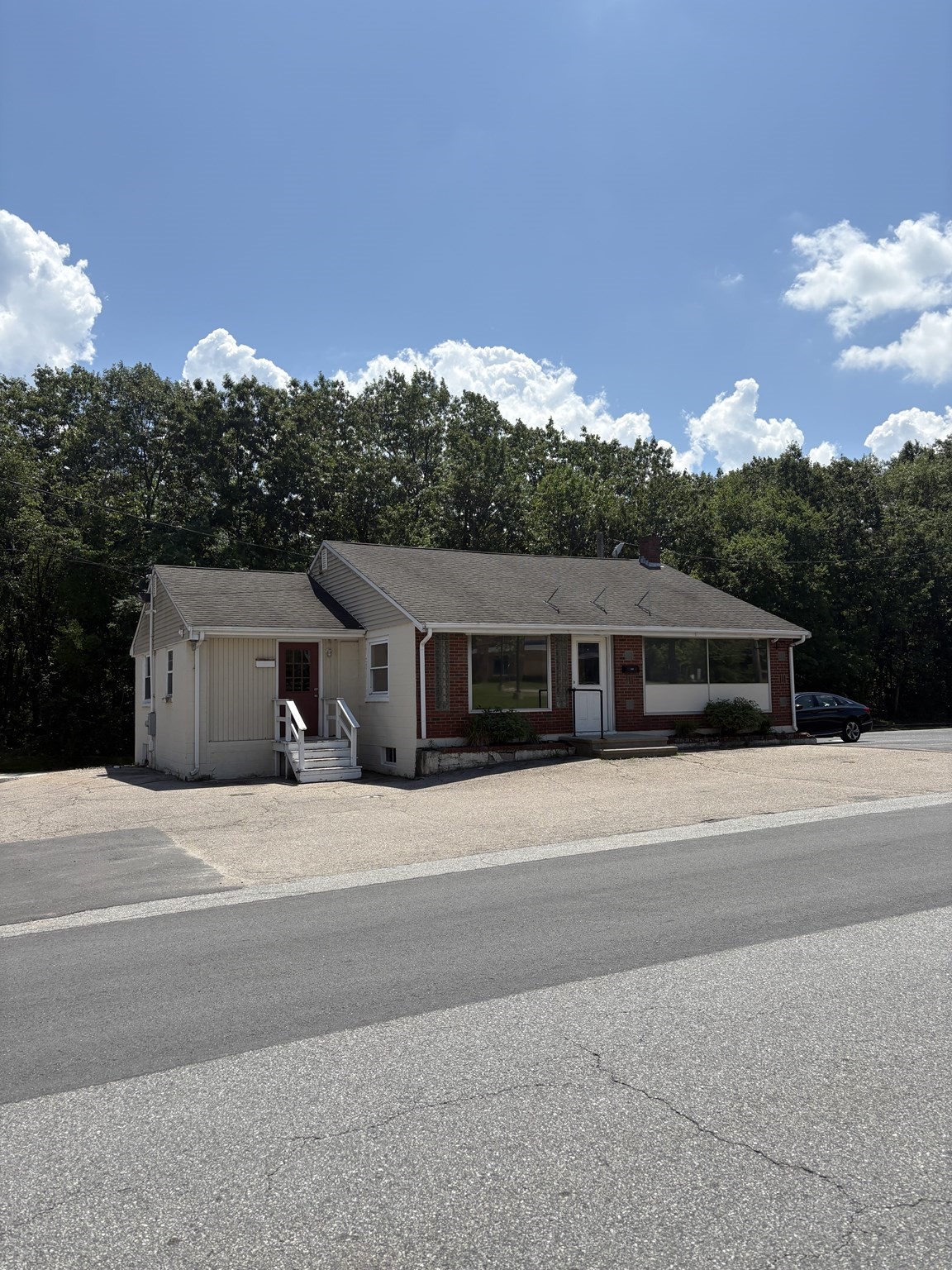 300 Woodland St, Holliston, MA 01746 - Image 1