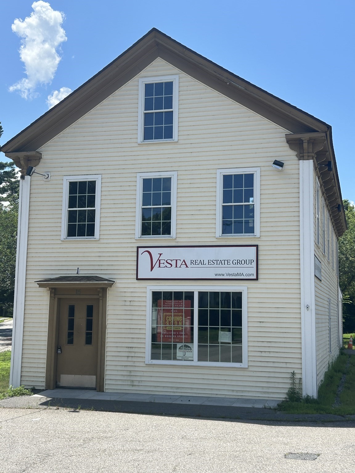 15 Winthrop St, Holliston, MA 01746 - Image 1