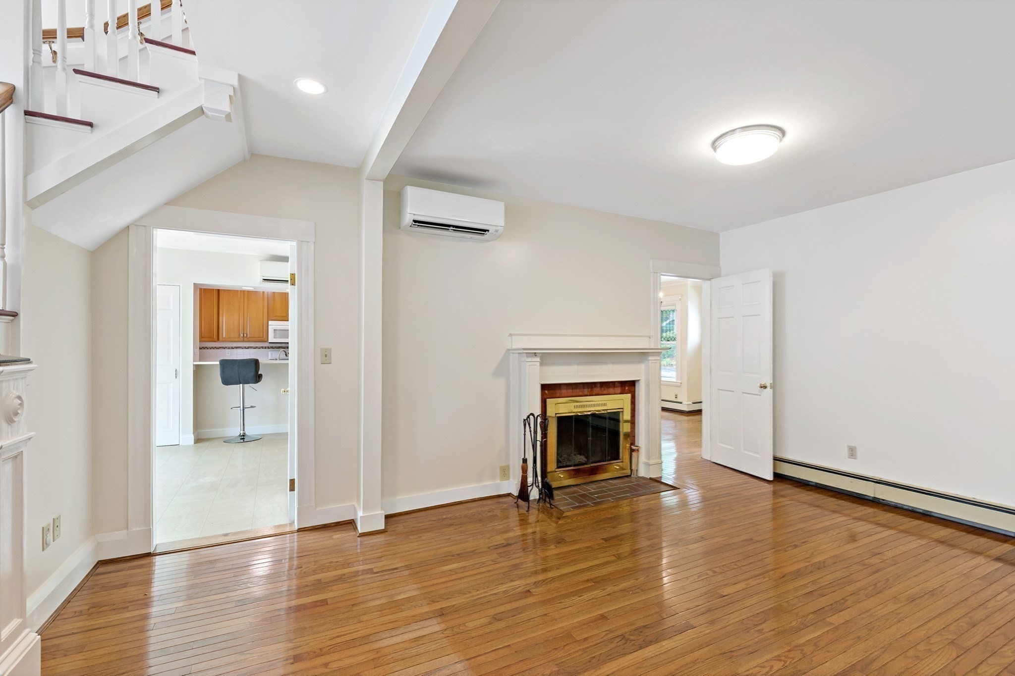 belmont - #73405519