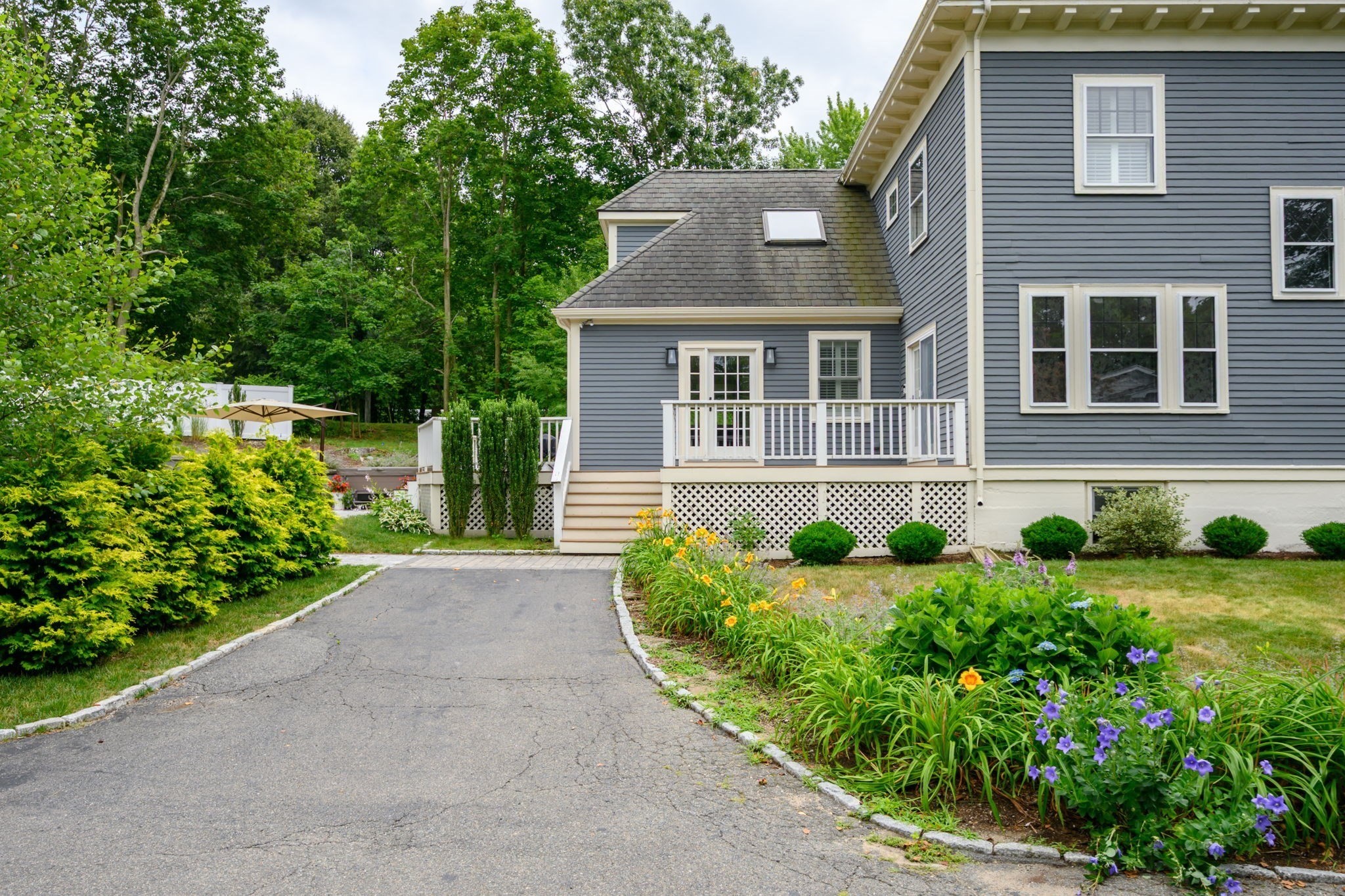 hingham - #73405580