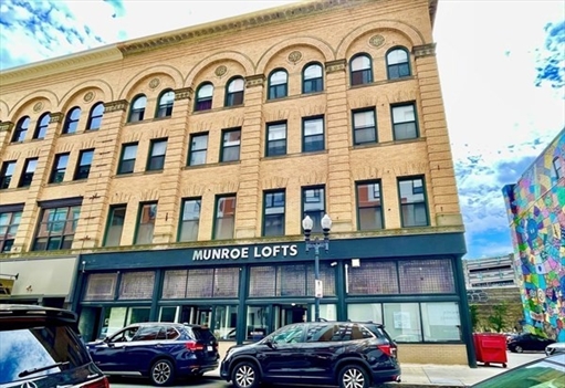 49 Munroe St, Apt 201