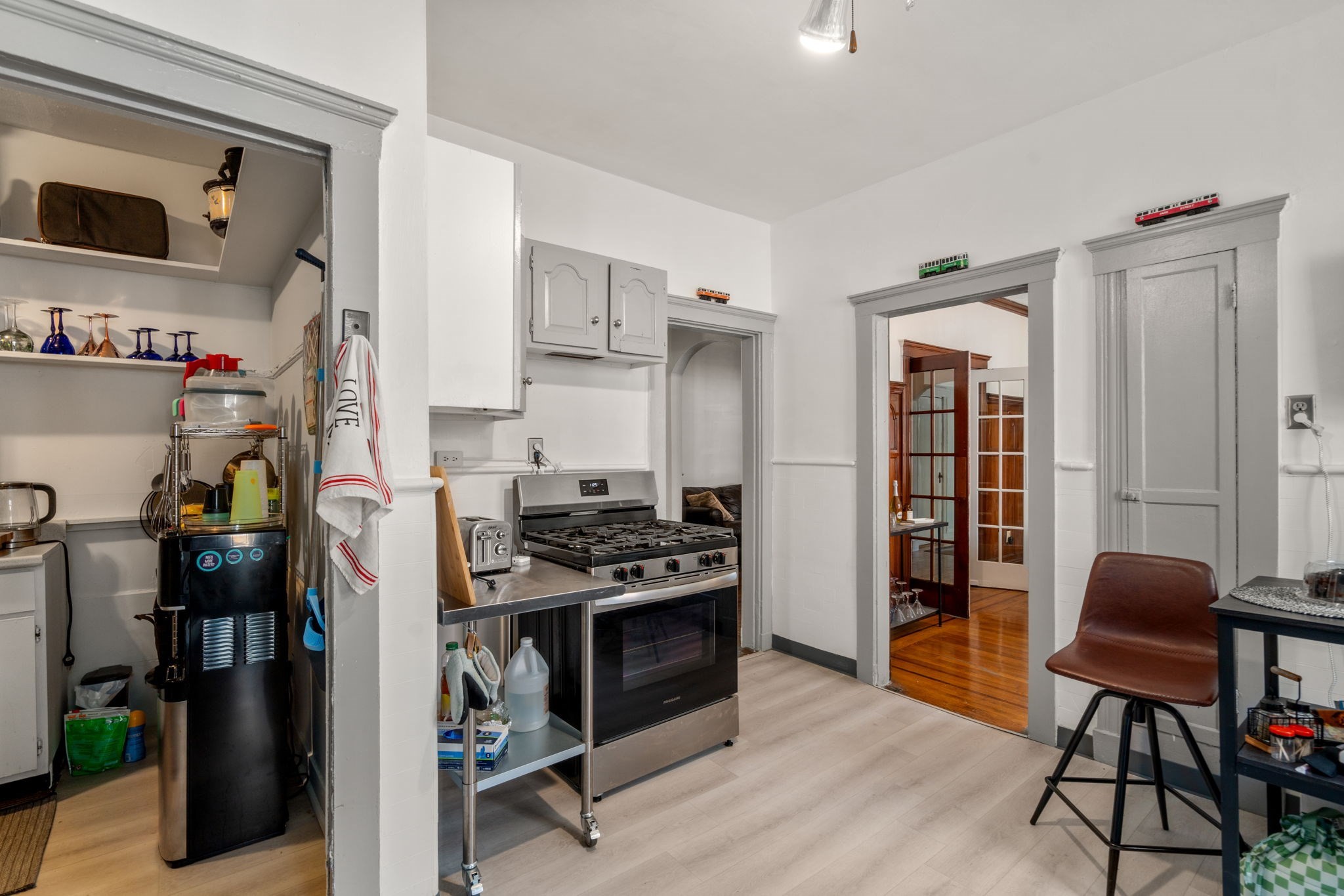 dorchester - #73405837