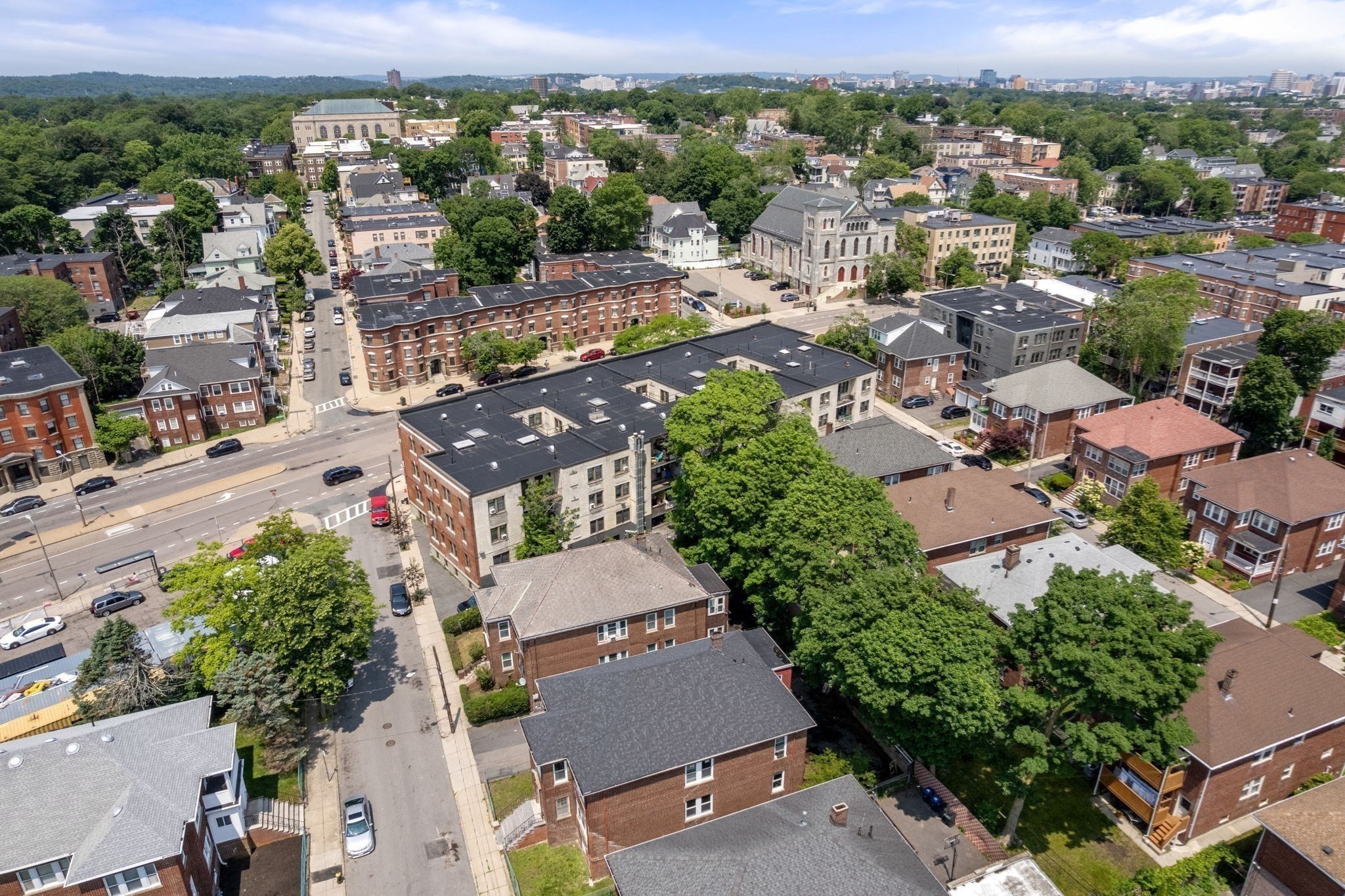 dorchester - #73405837