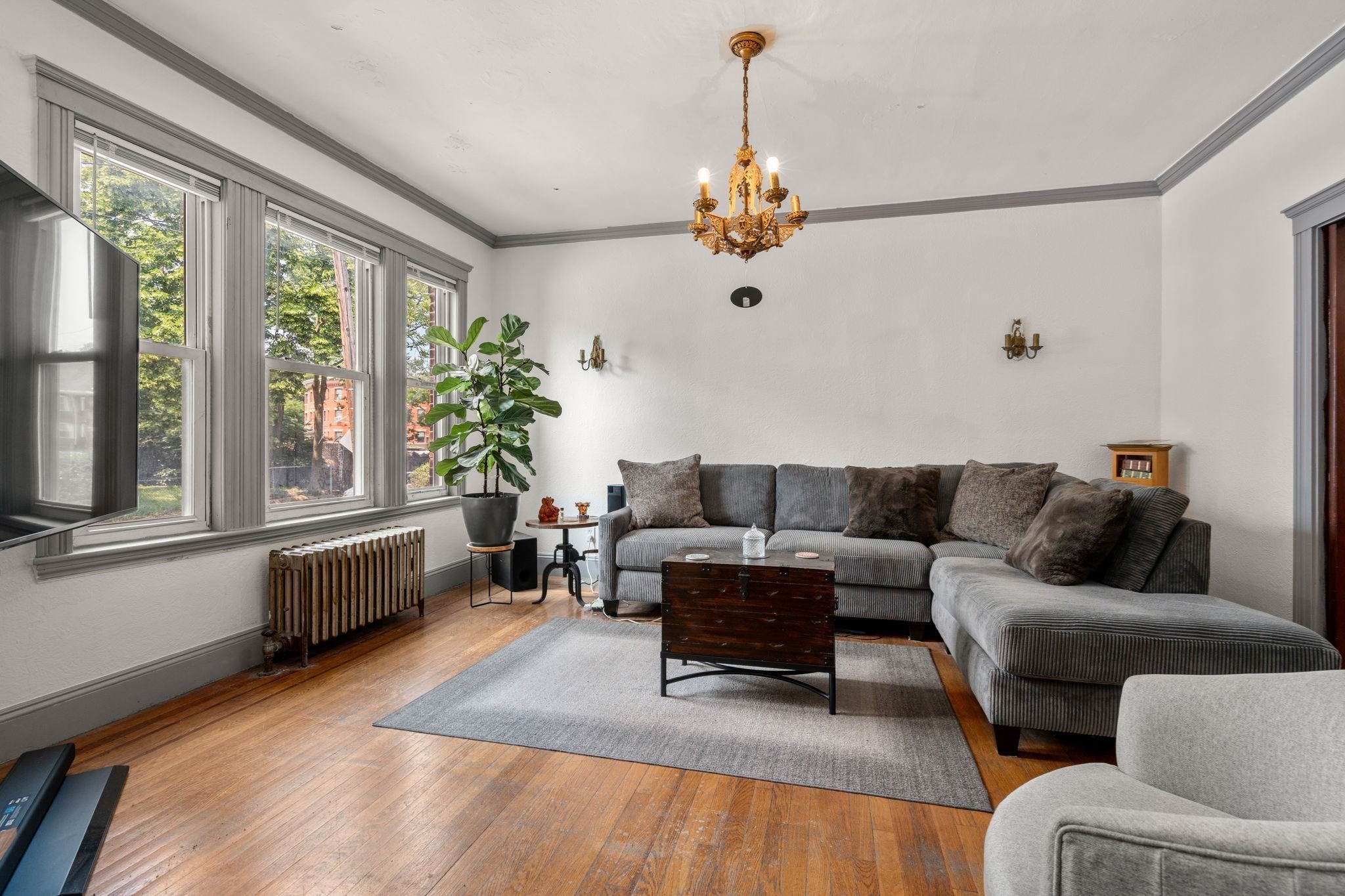 dorchester - #73405837