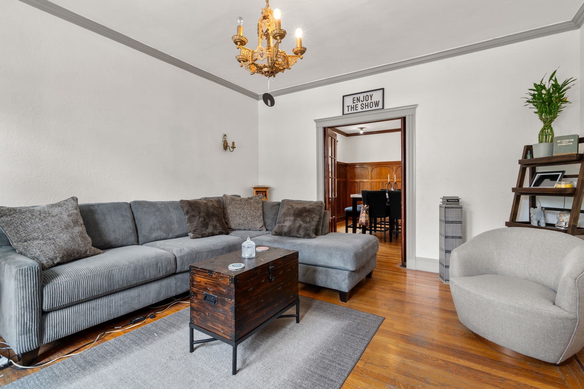 dorchester - #73405837
