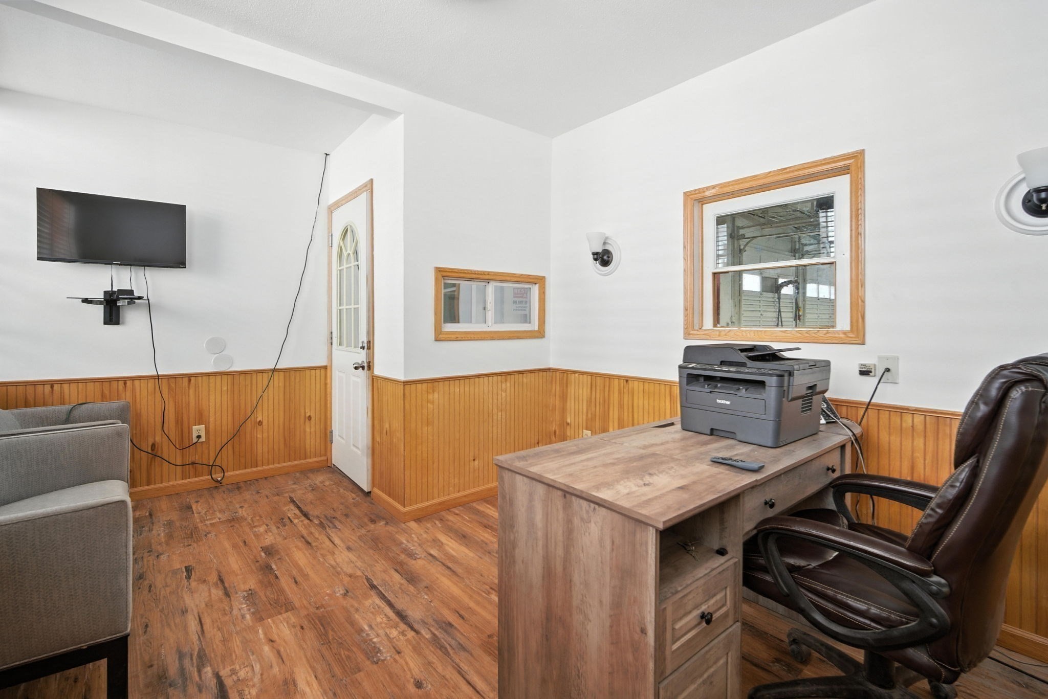 41 N Summer St, Holyoke, MA 01040 - Image 16
