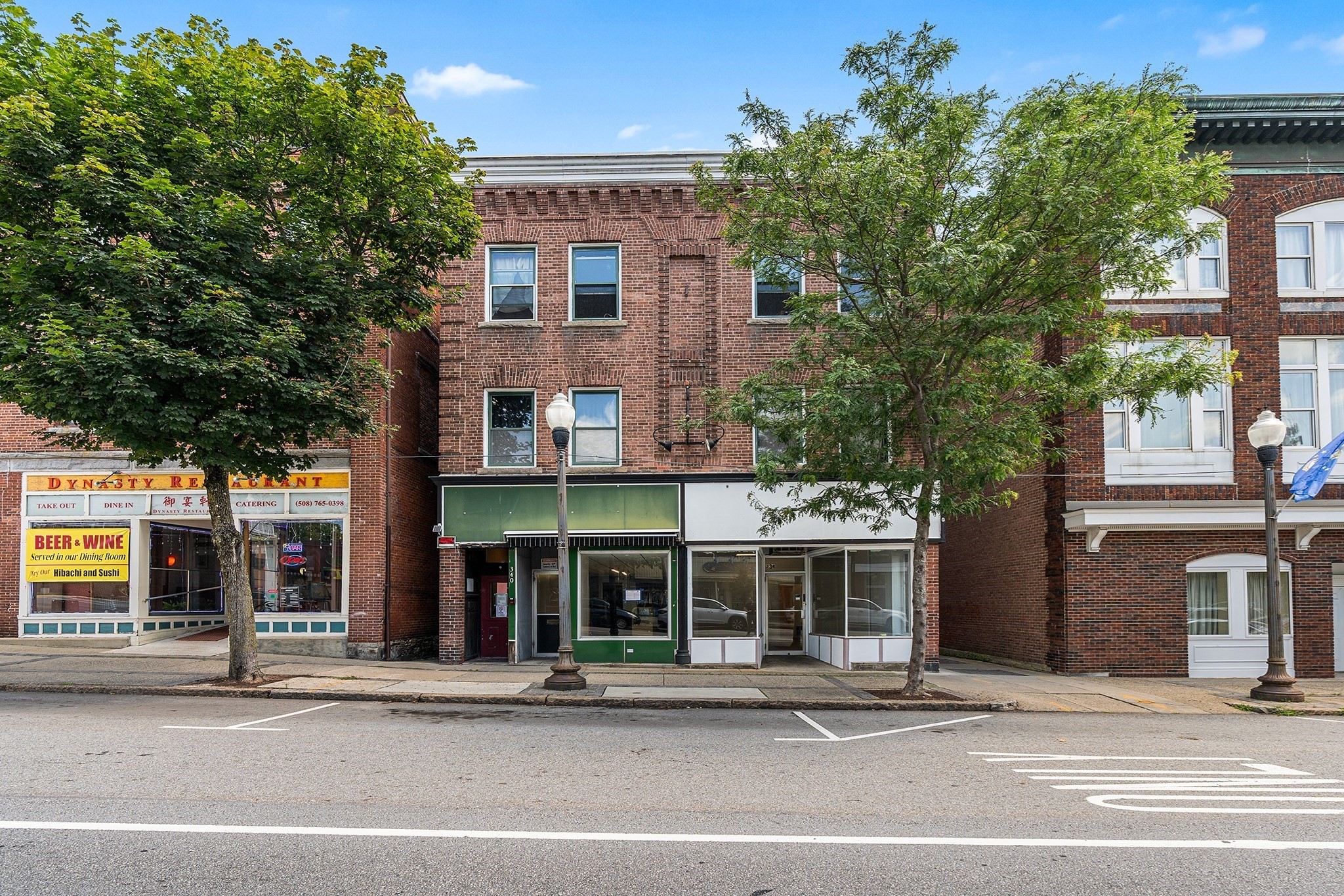 338 Main St, Southbridge, MA 01550
