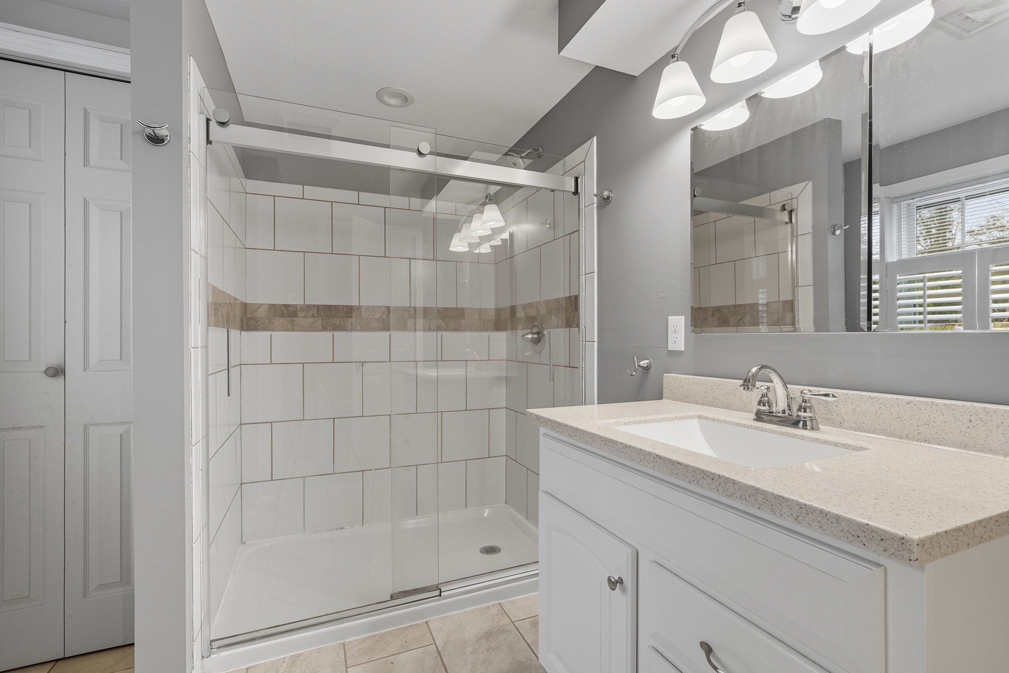 369 College Highway, Southampton, MA 01073 - Image 33