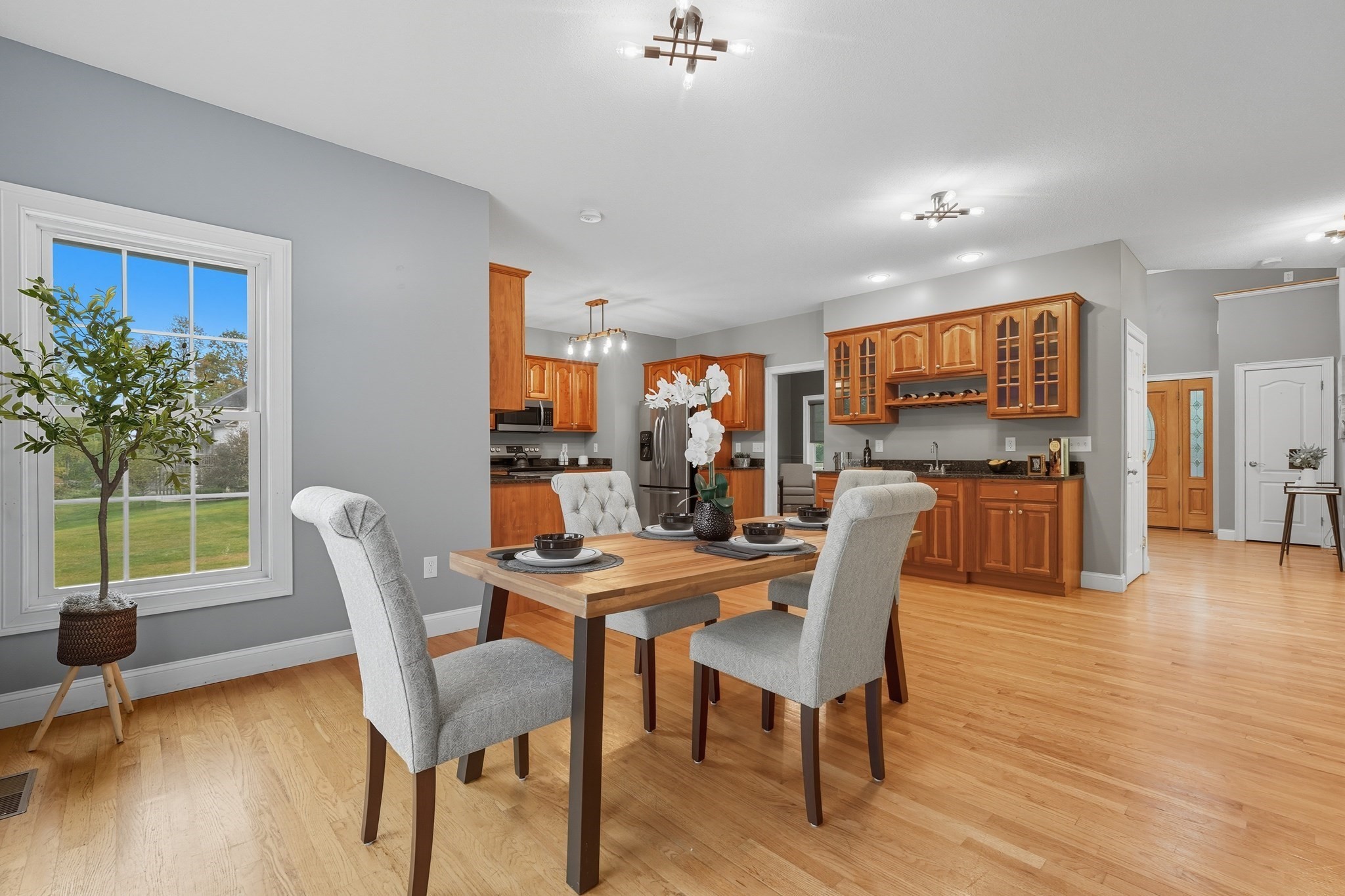 369 College Highway, Southampton, MA 01073 - Image 6