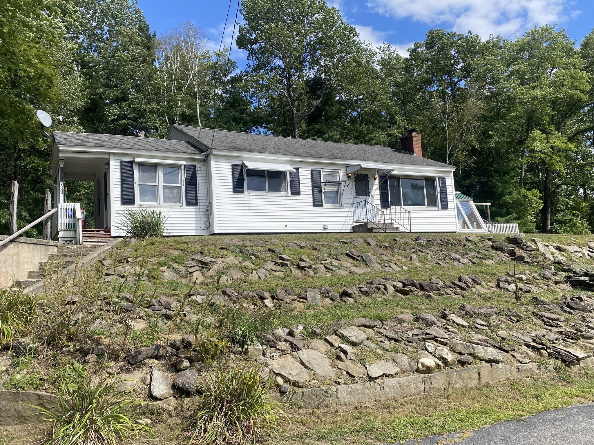 21 French King Hwy, Erving, MA 01344
