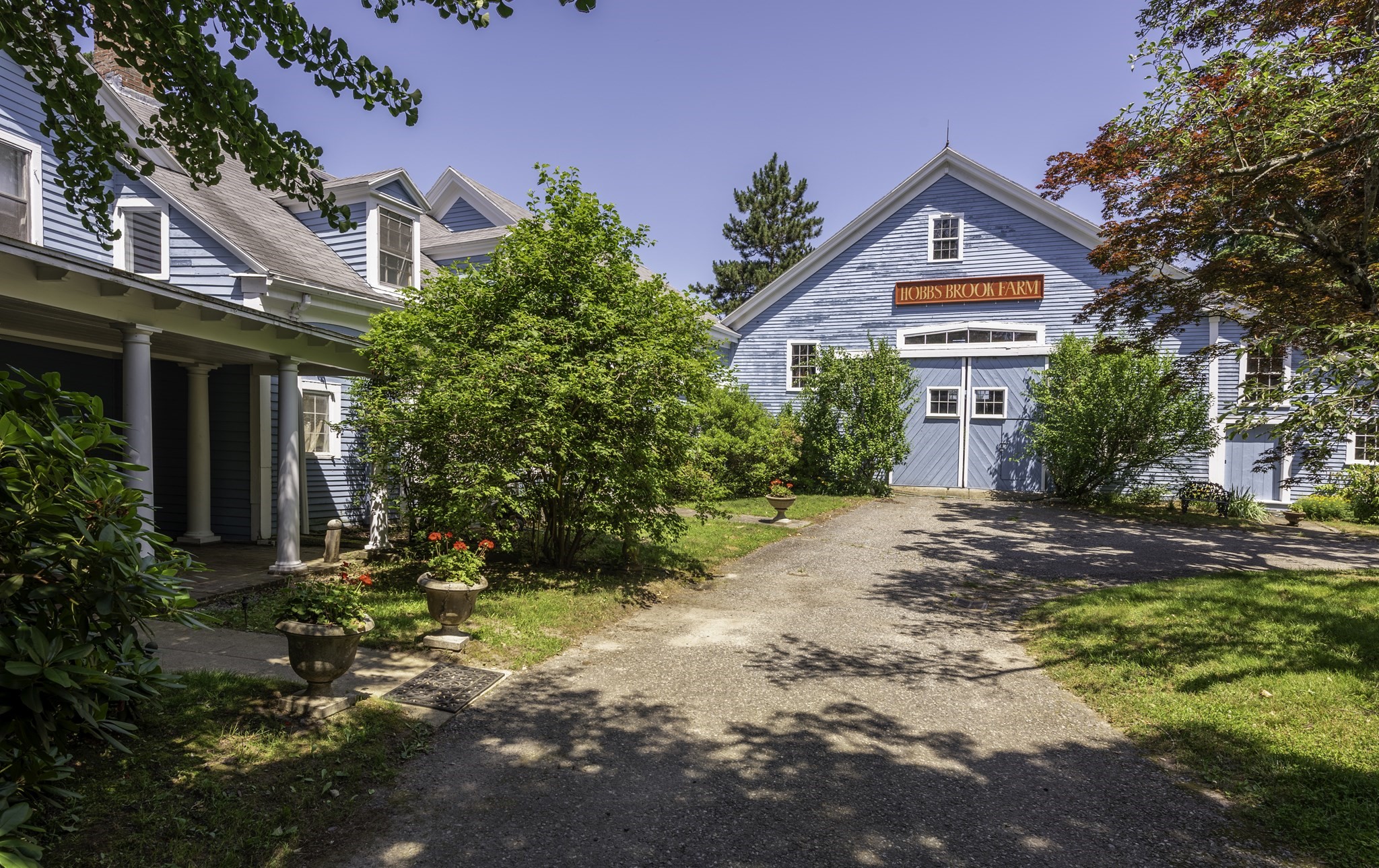 10 Reiling Pond Rd, Lincoln, MA 01773