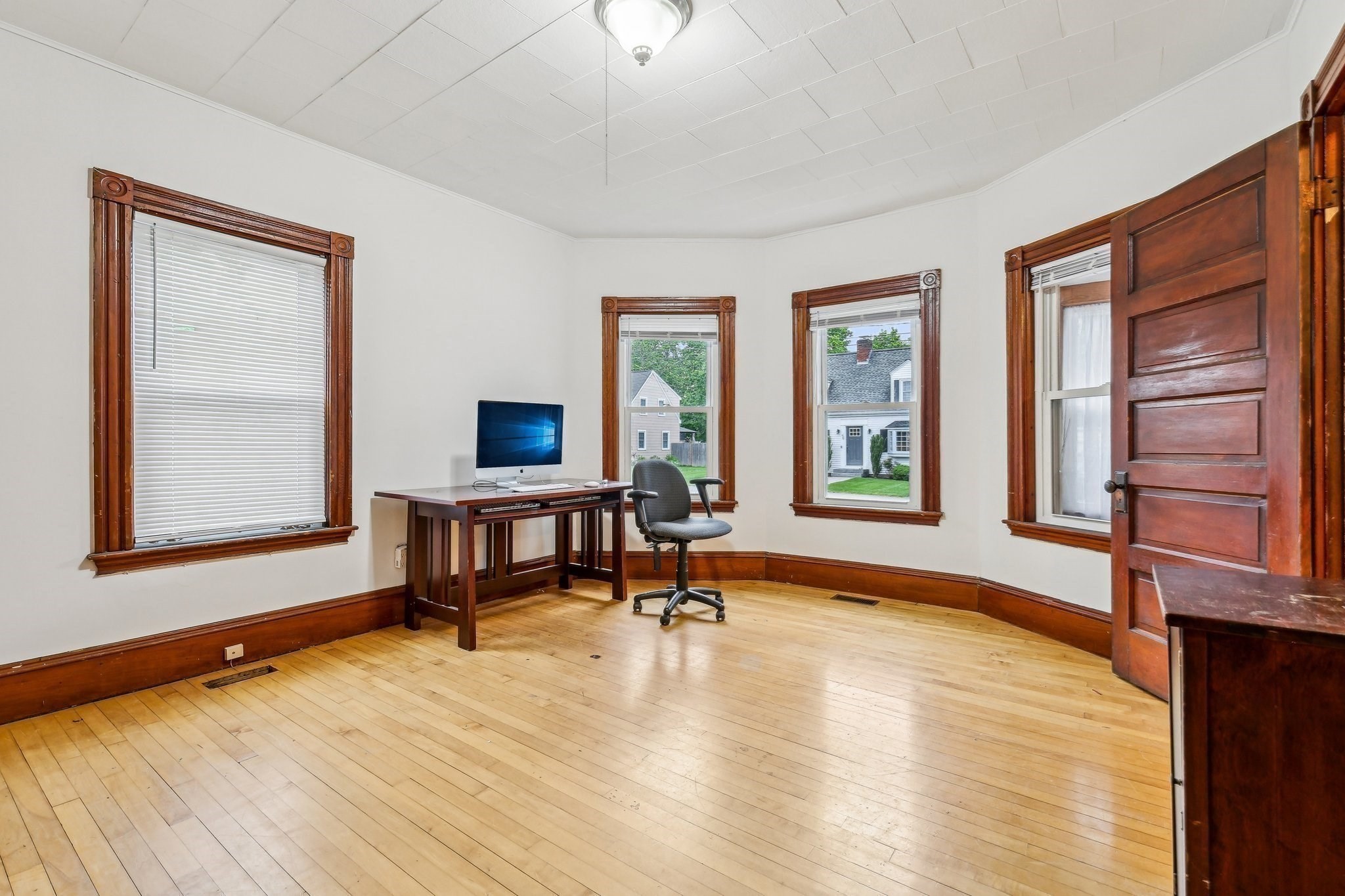 abington - #73406581