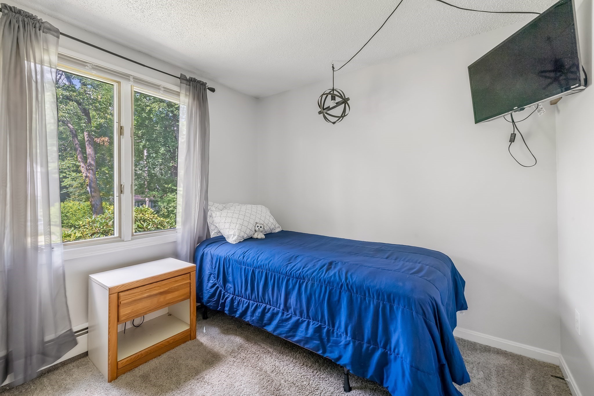 2 Victor Ave, Leicester, MA 01524 - Image 14