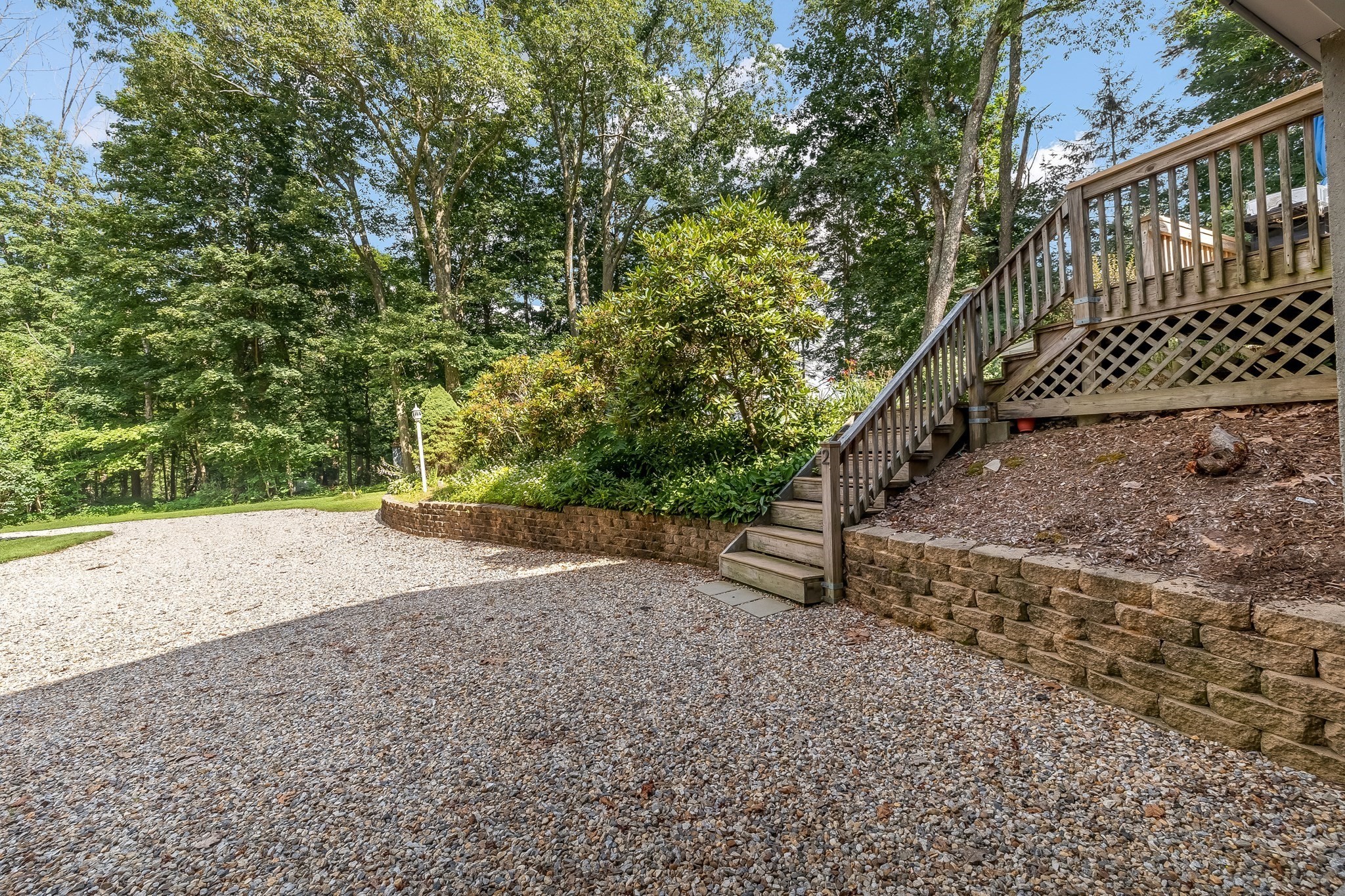 2 Victor Ave, Leicester, MA 01524 - Image 23