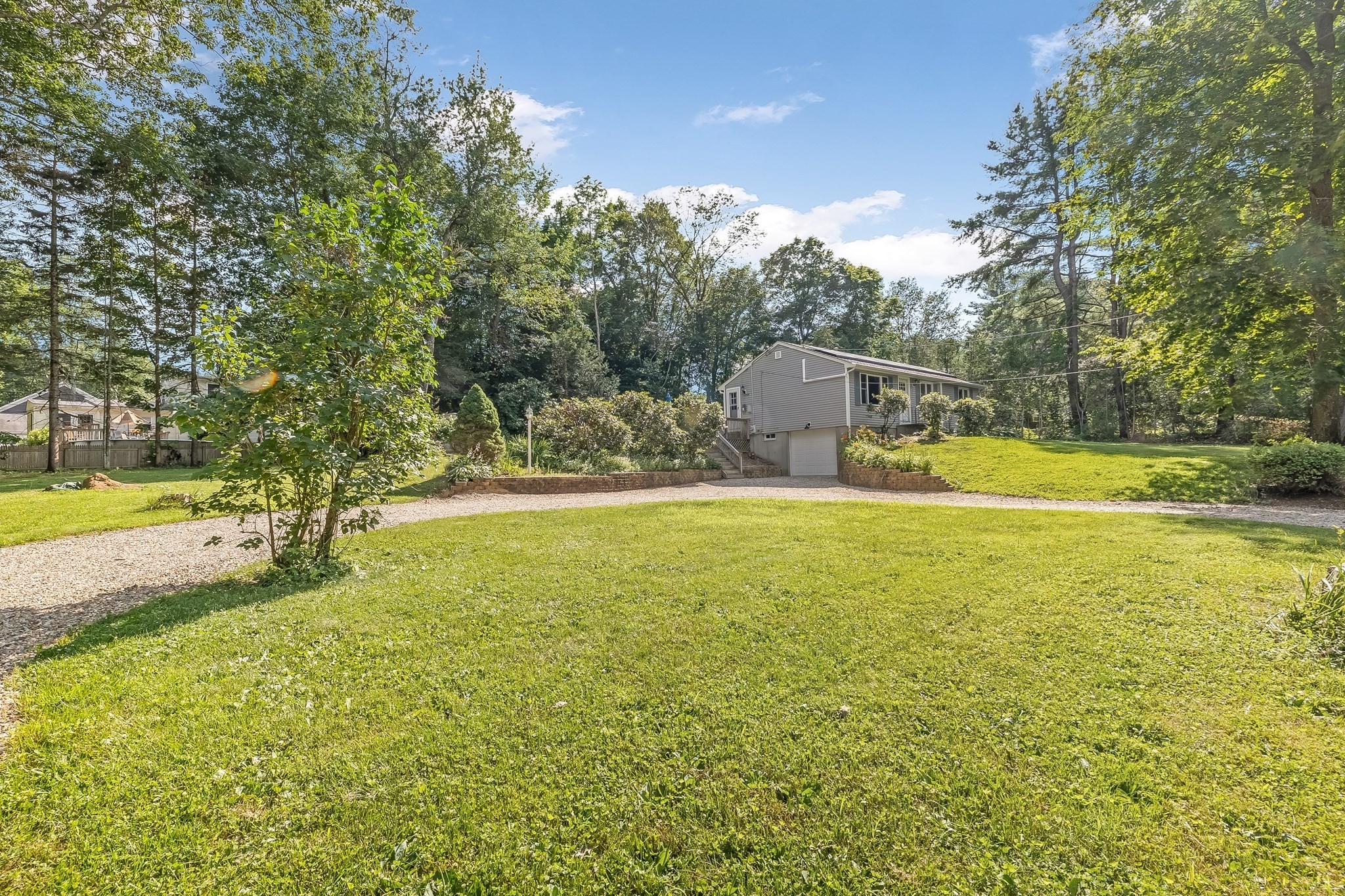 2 Victor Ave, Leicester, MA 01524 - Image 28