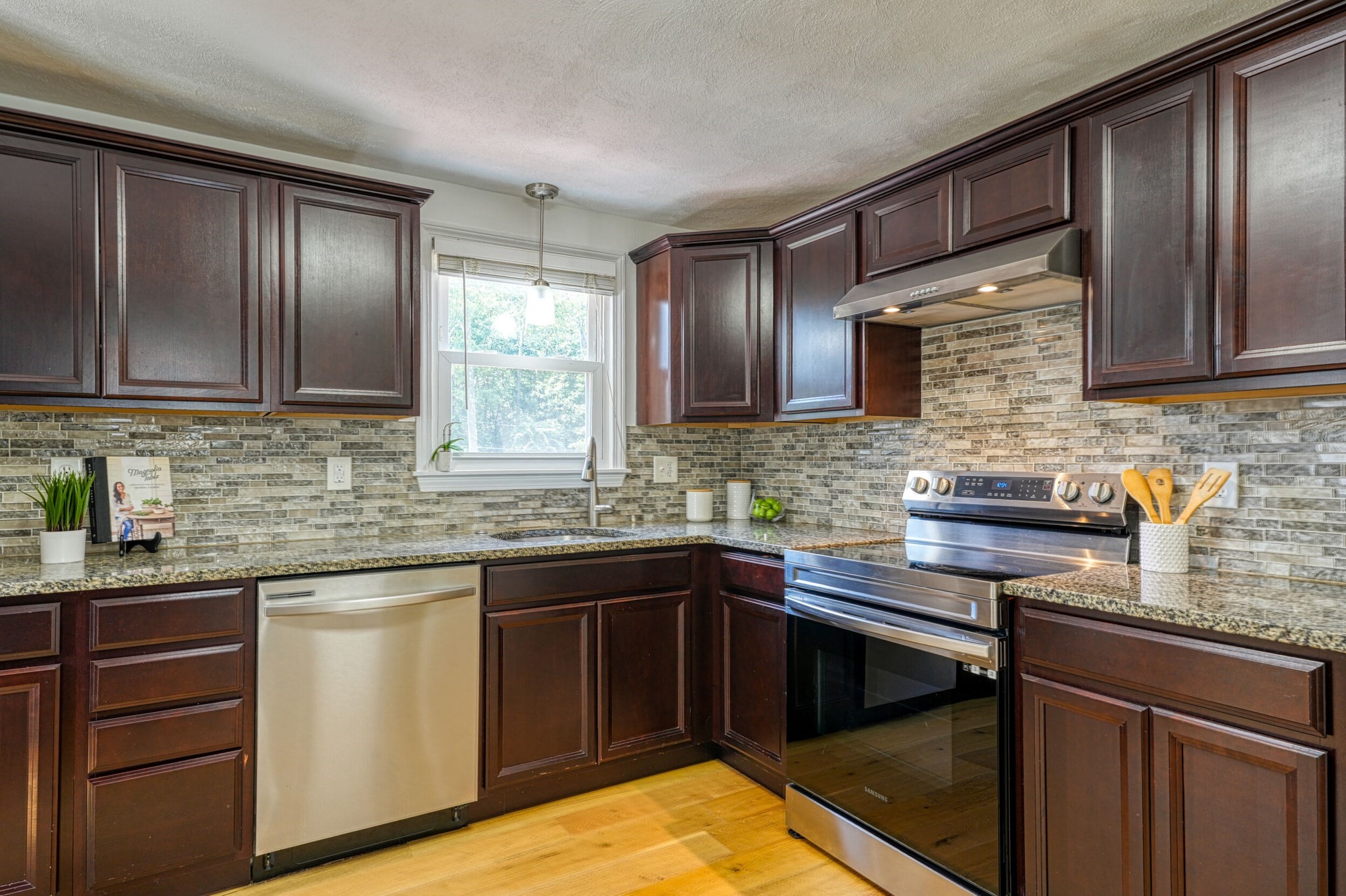 billerica - #73406636
