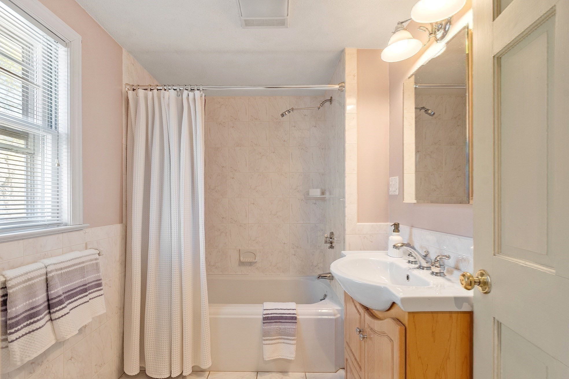 13 Washington Street, North Reading, MA 01864 - Image 15