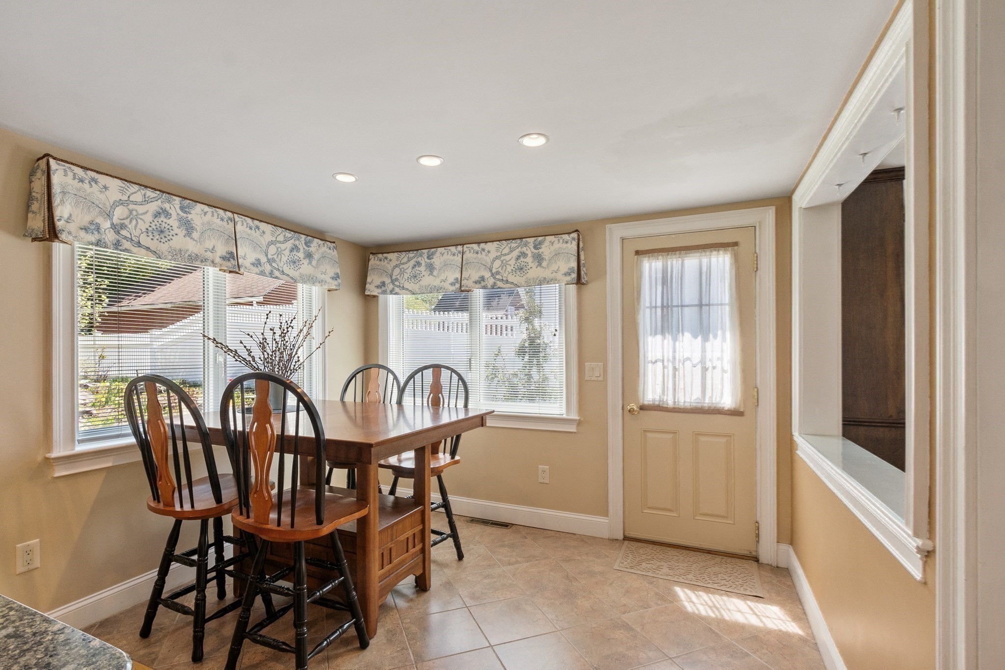 13 Washington Street, North Reading, MA 01864 - Image 8