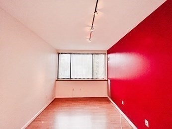 169 Monsignor O'Brien Hwy, Apt 204