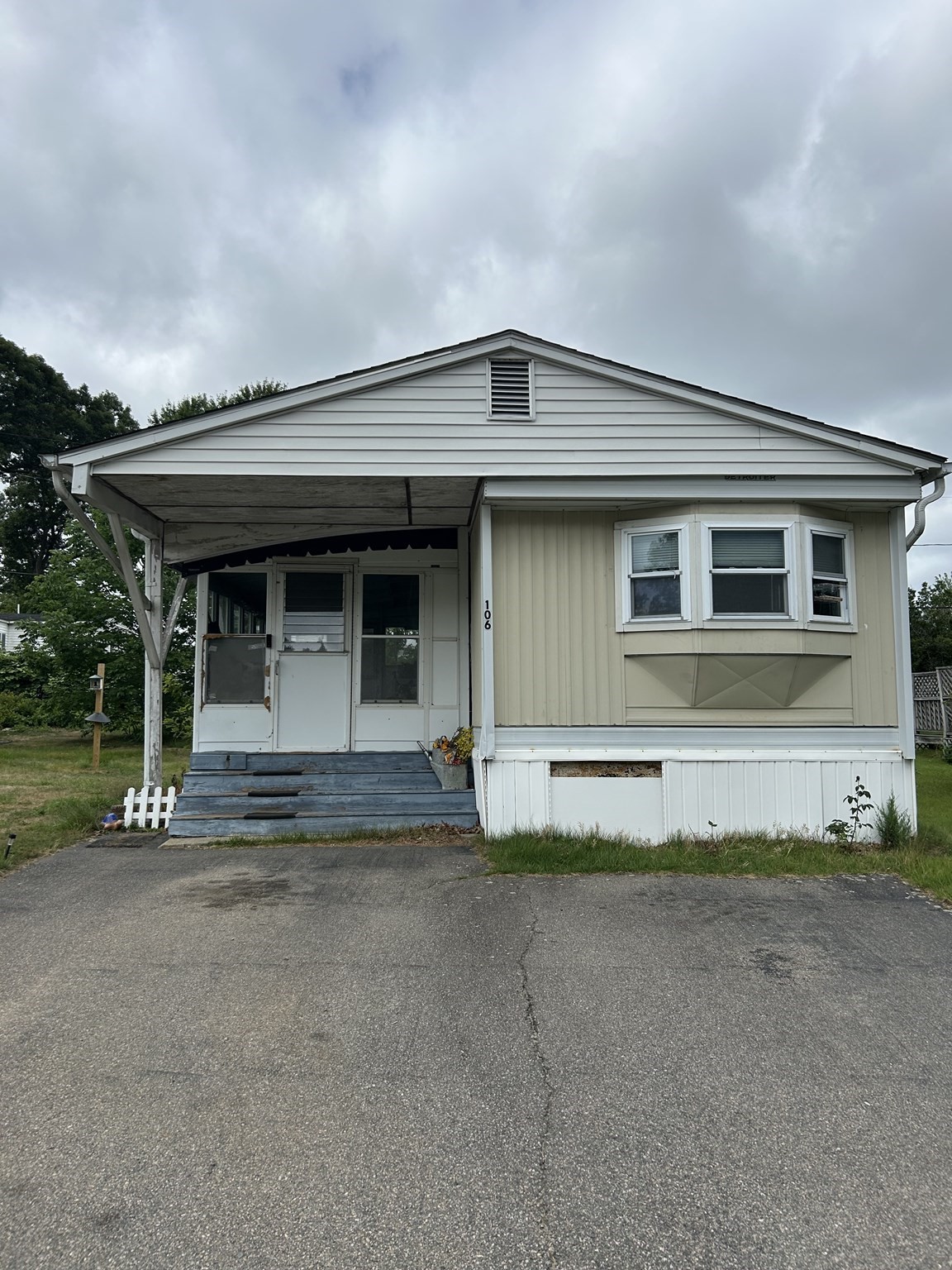 massachusetts - #73407082