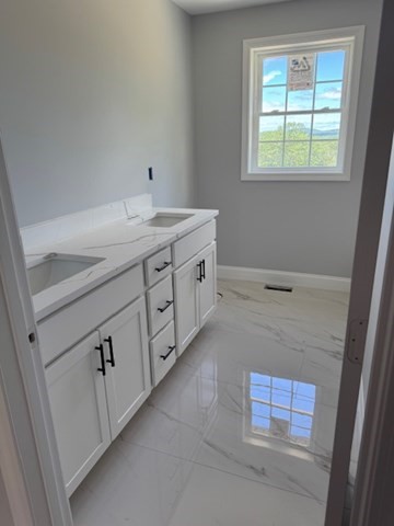 21 Crestwood Dr, Gardner, MA 01440 - Image 6