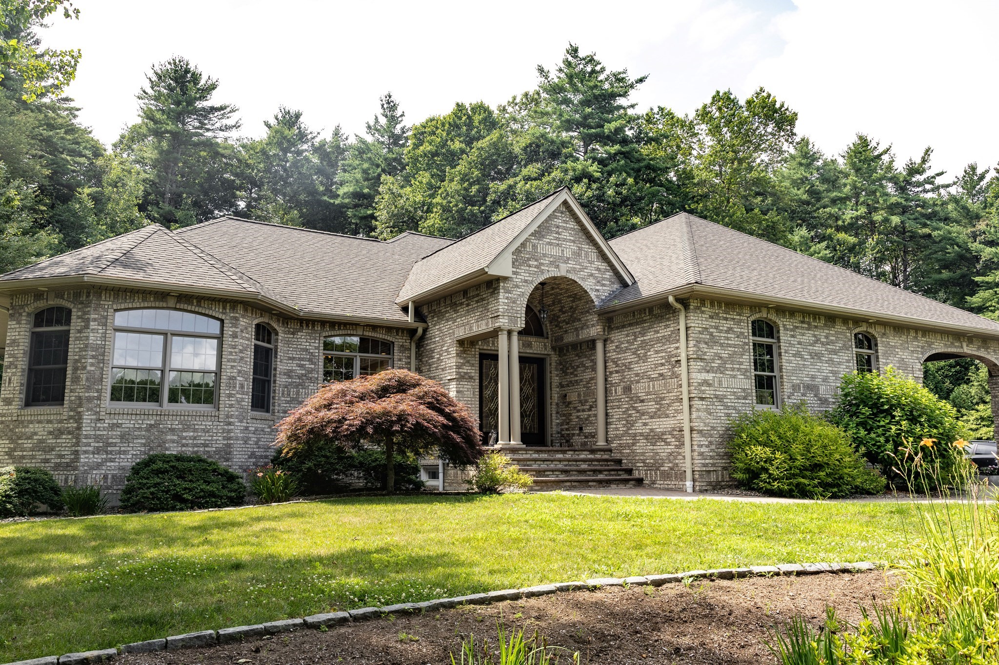 357 Westerly Cir, Ludlow, MA 01056
